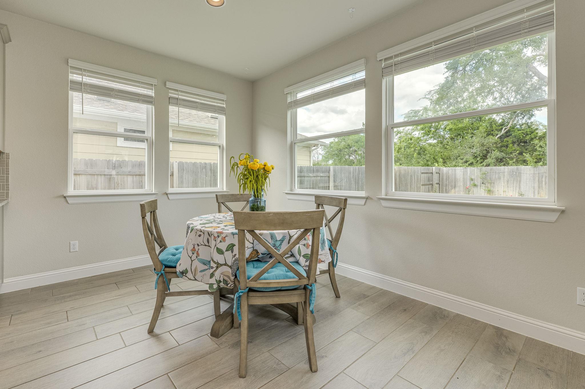 208 Stone Canyon Dr, Georgetown, TX 78628