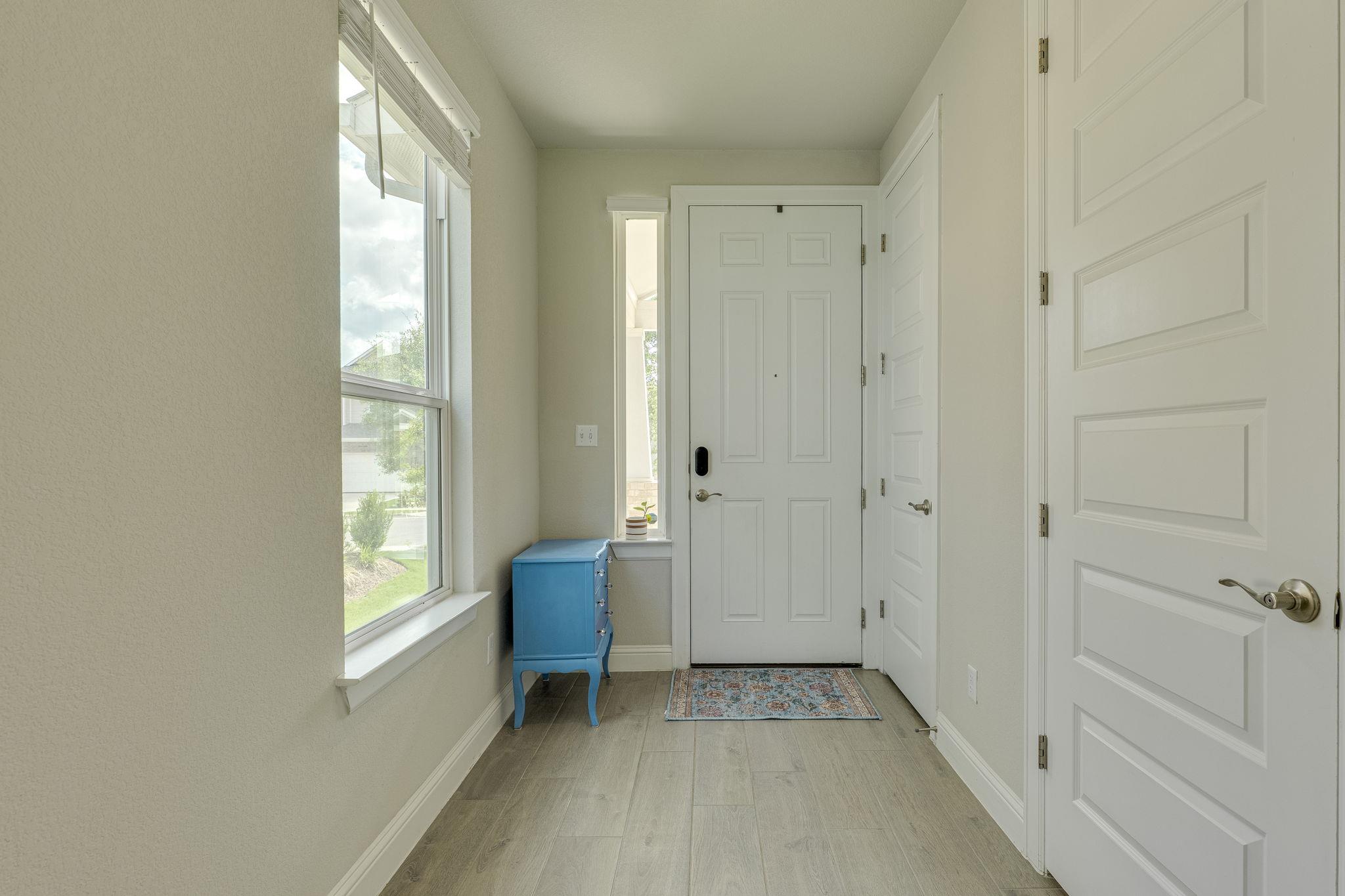 208 Stone Canyon Dr, Georgetown, TX 78628