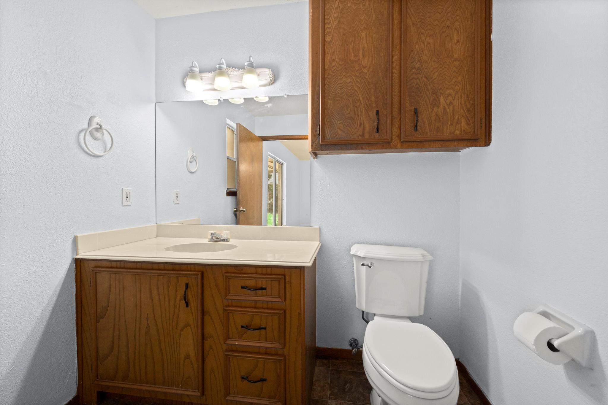 31707 Oak Xing, Magnolia, TX 77355