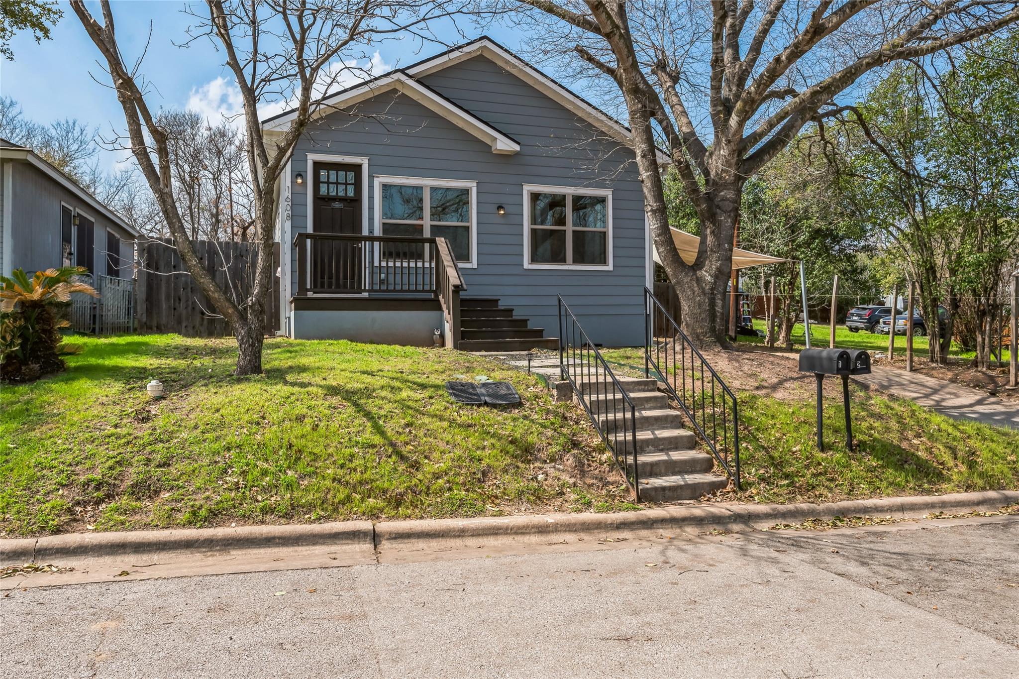 1608 Ulit Ave # A, Austin, TX 78702