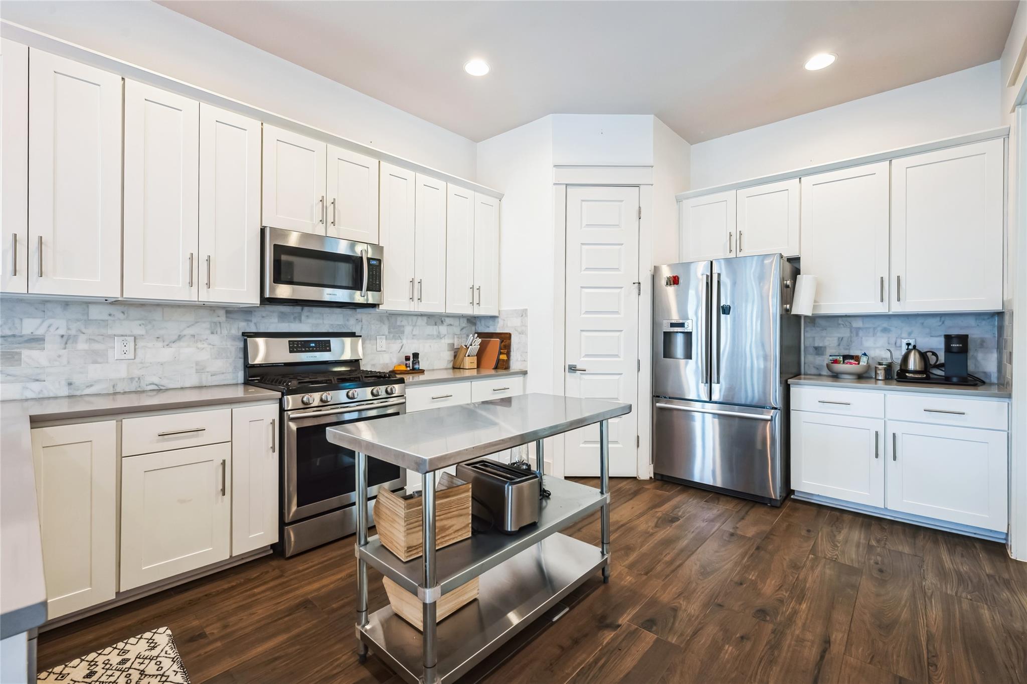 1608 Ulit Ave # A, Austin, TX 78702
