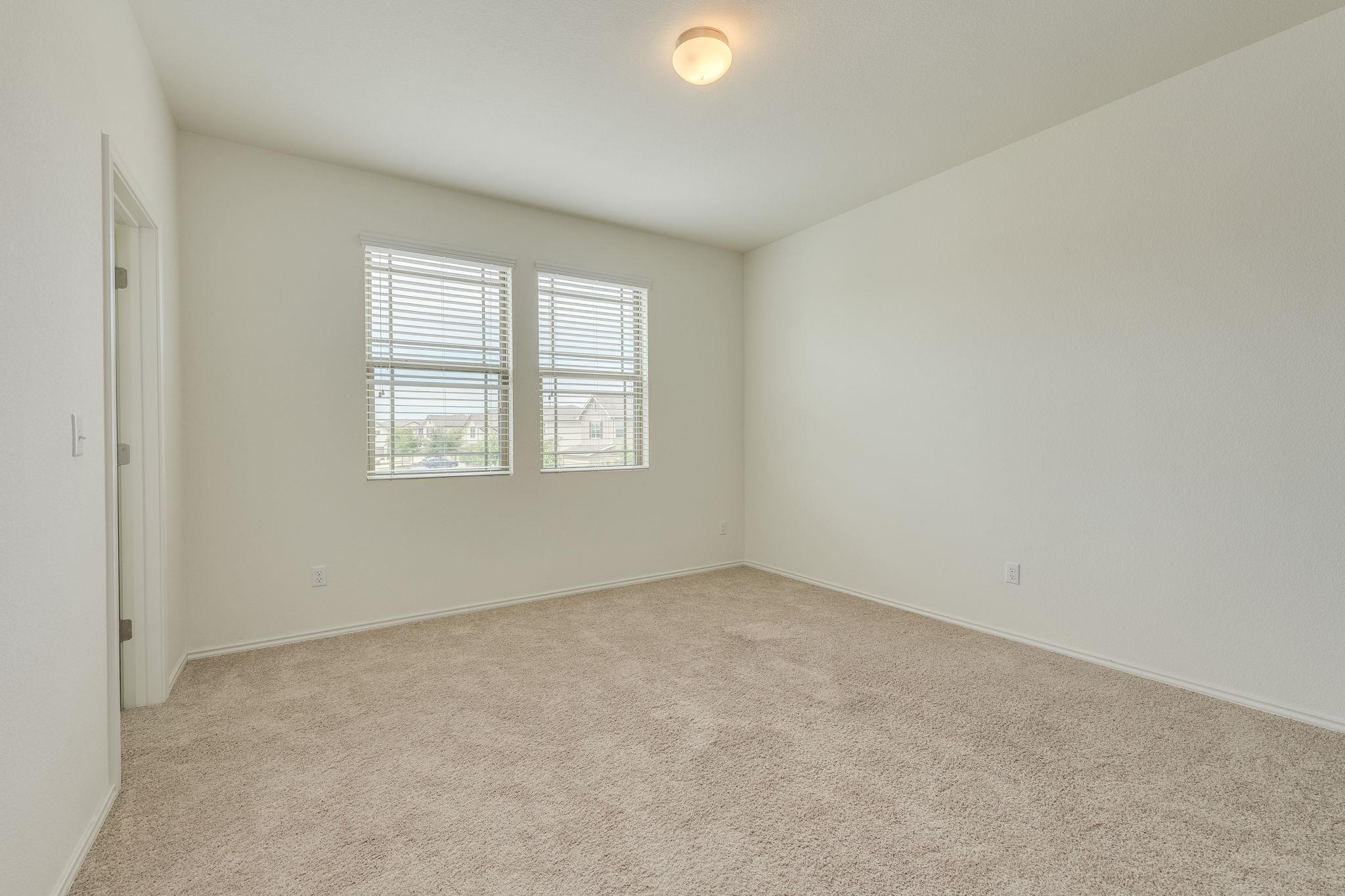 13519 Feldspar Dr, Austin, TX 78729