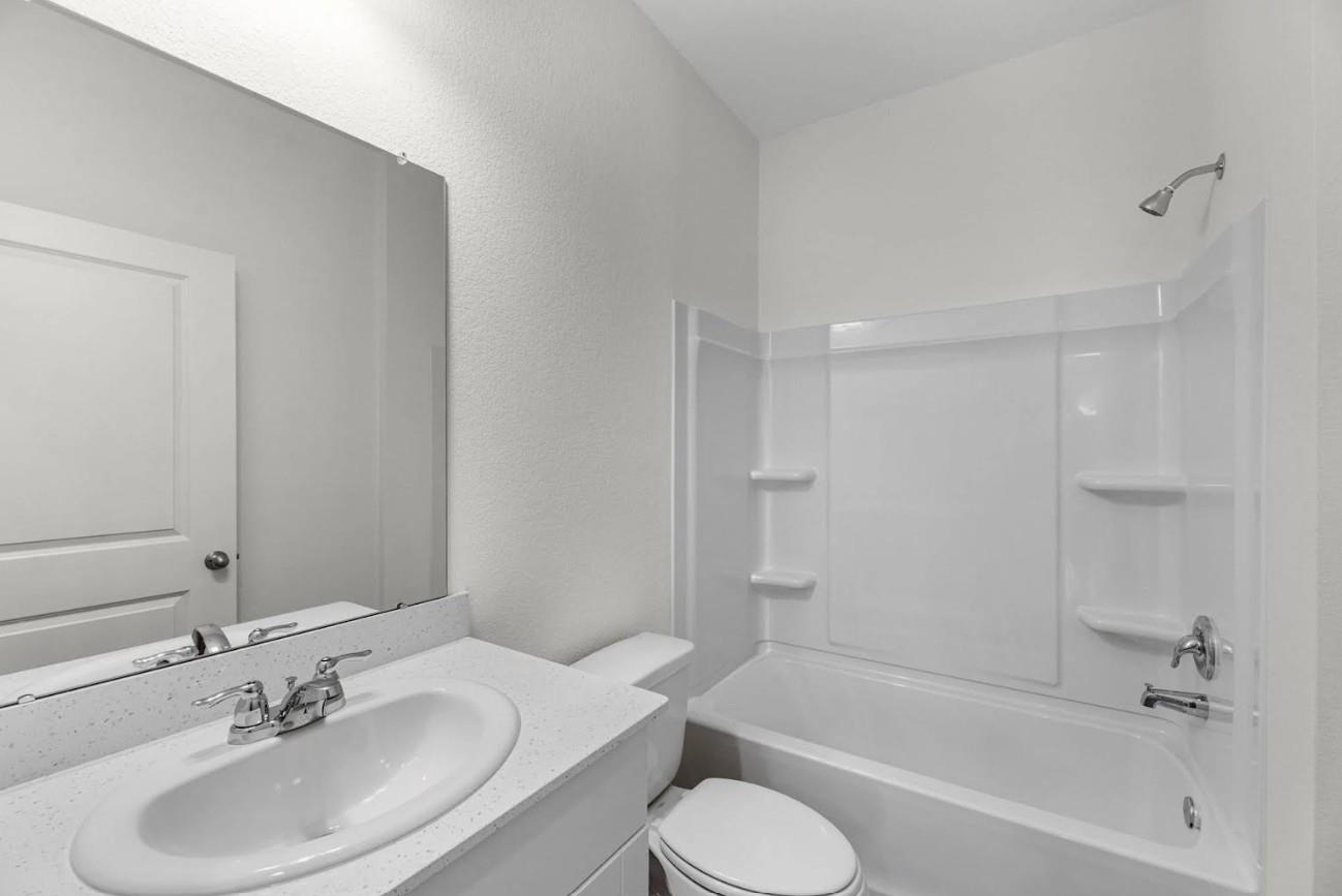 9908 Solitary Sandpiper St, Creedmoor, TX 78610