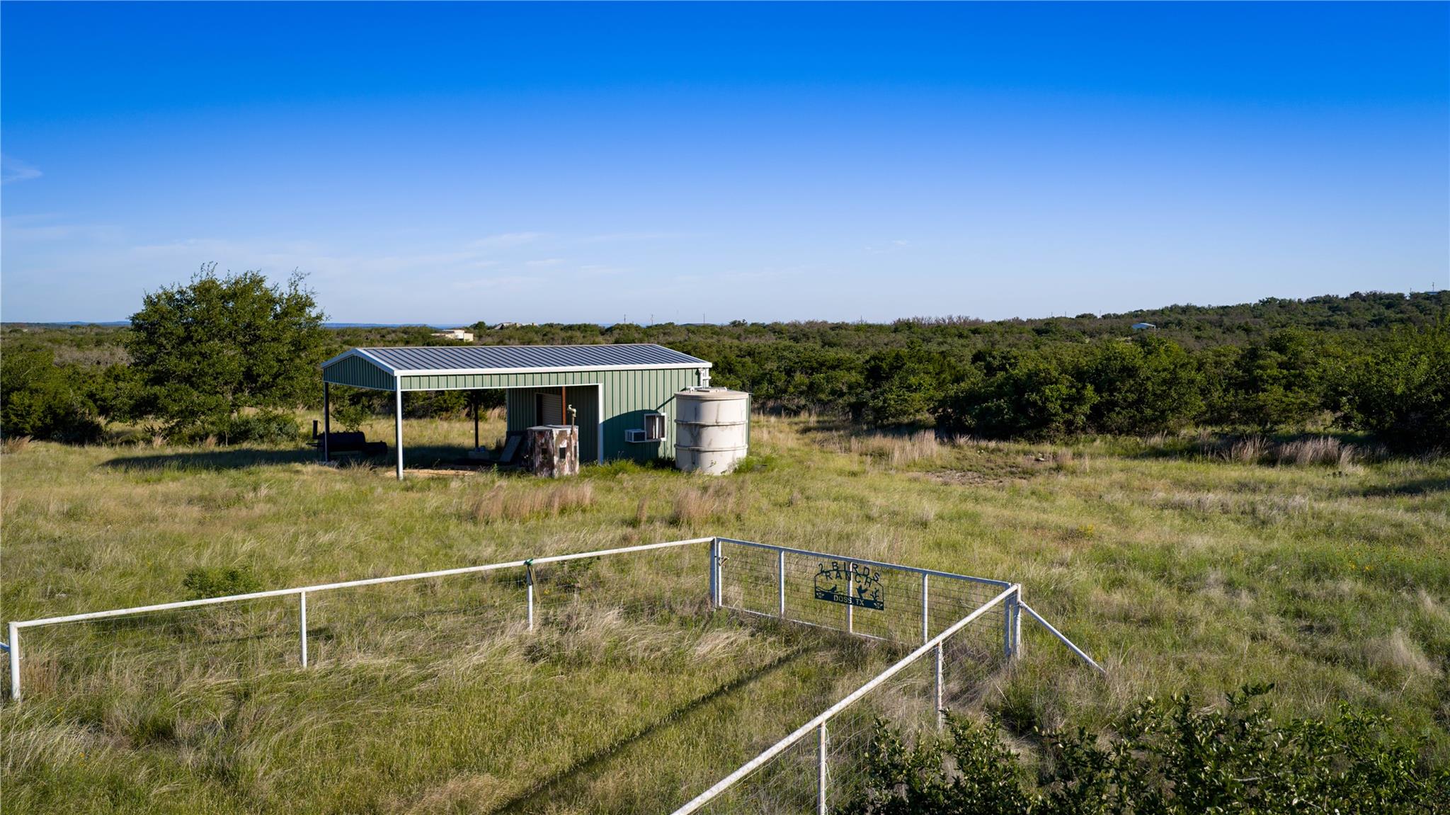 3276 Link Rd, Doss, TX 78618