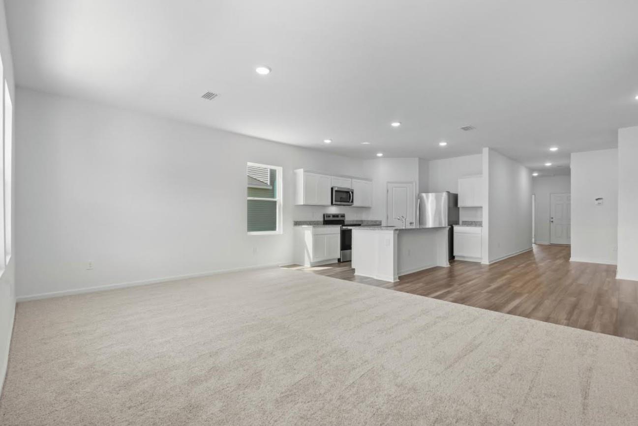 12905 Kentucky Warbler Dr, Buda, TX 78610
