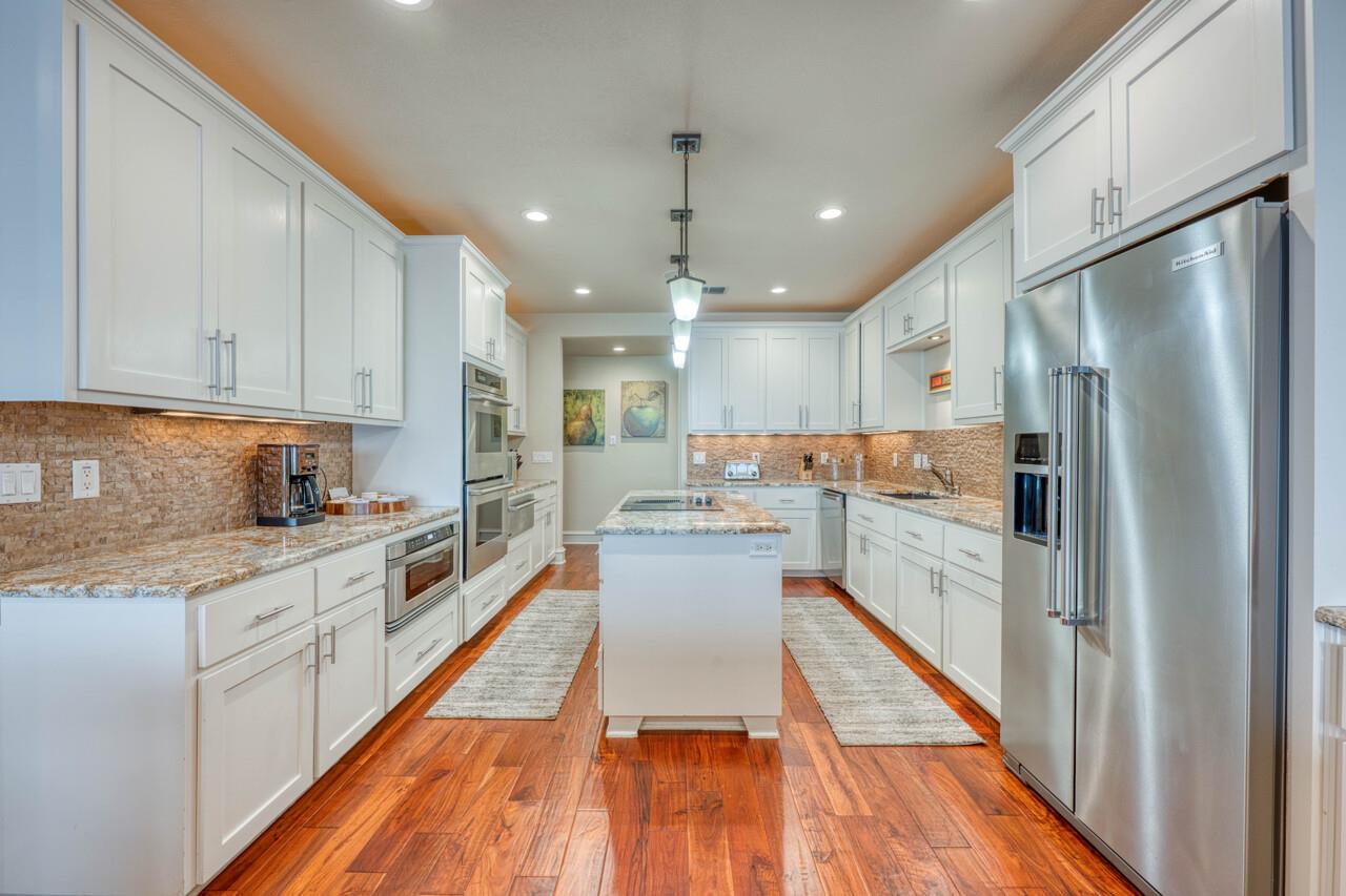 1103 The Cape Rd # 2, Horseshoe Bay, TX 78657