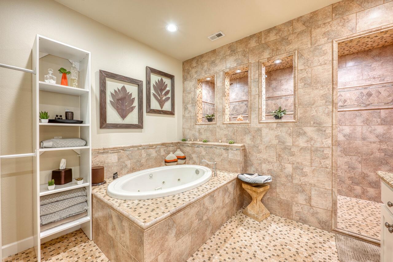 1103 The Cape Rd # 2, Horseshoe Bay, TX 78657