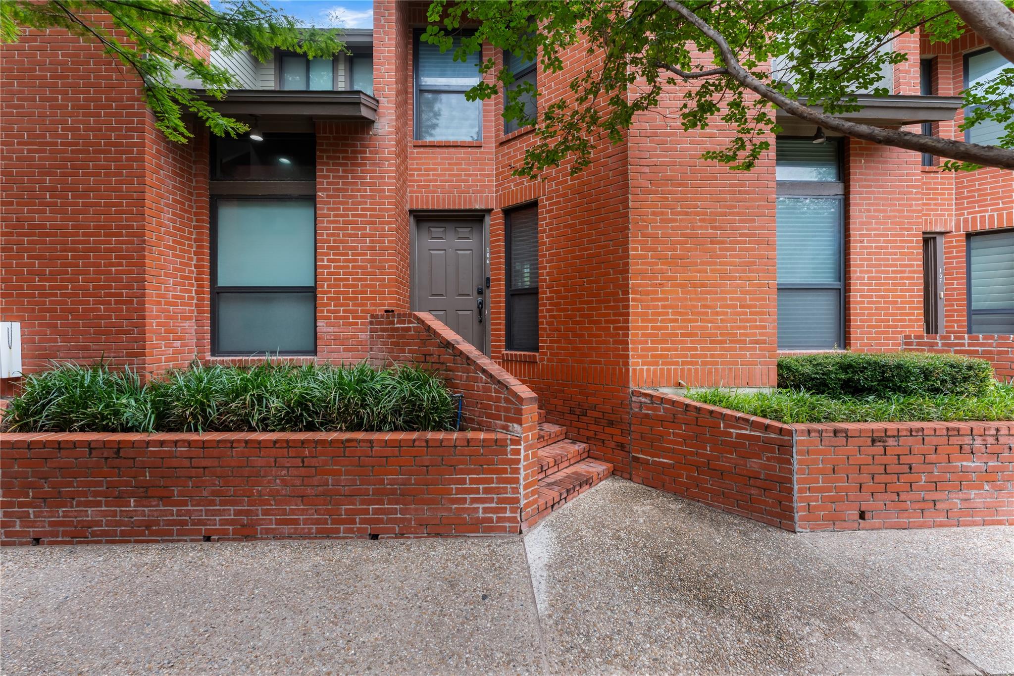 510 W 18th St # 106, Austin, TX 78701