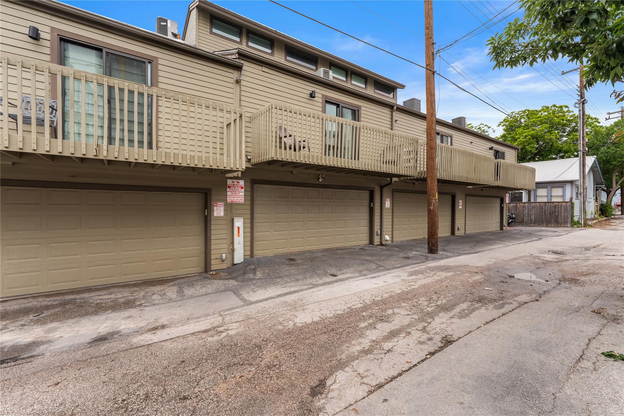 510 W 18th St # 106, Austin, TX 78701