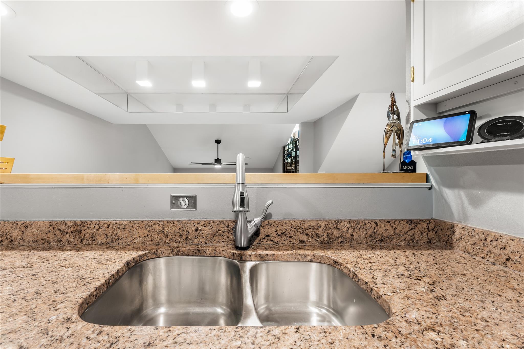 510 W 18th St # 106, Austin, TX 78701