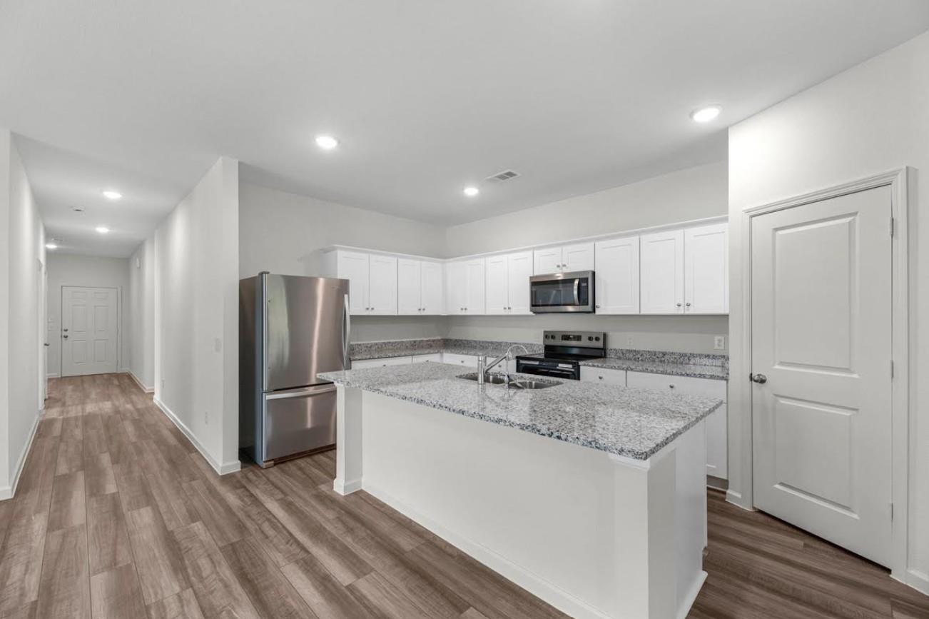 12817 Kentucky Warbler Dr, Buda, TX 78610