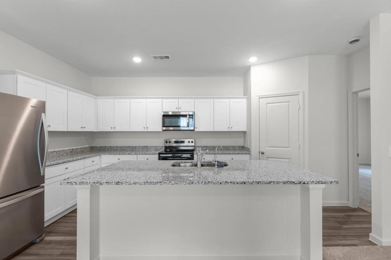 12817 Kentucky Warbler Dr, Buda, TX 78610