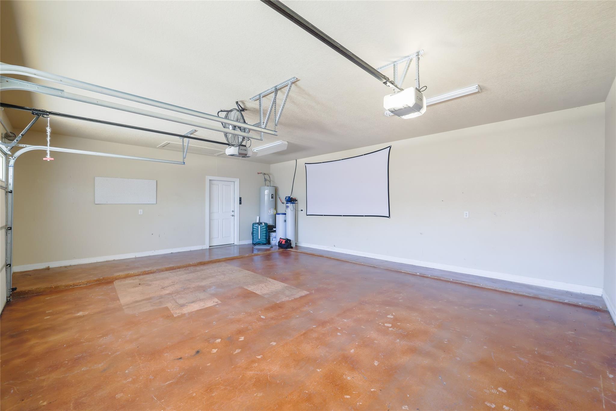 100 Magan Ln, Jarrell, TX 76537