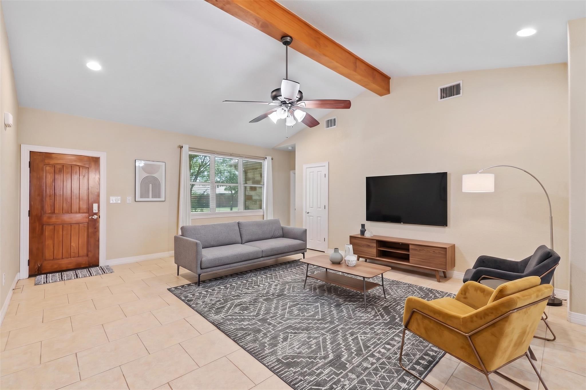 100 Magan Ln, Jarrell, TX 76537