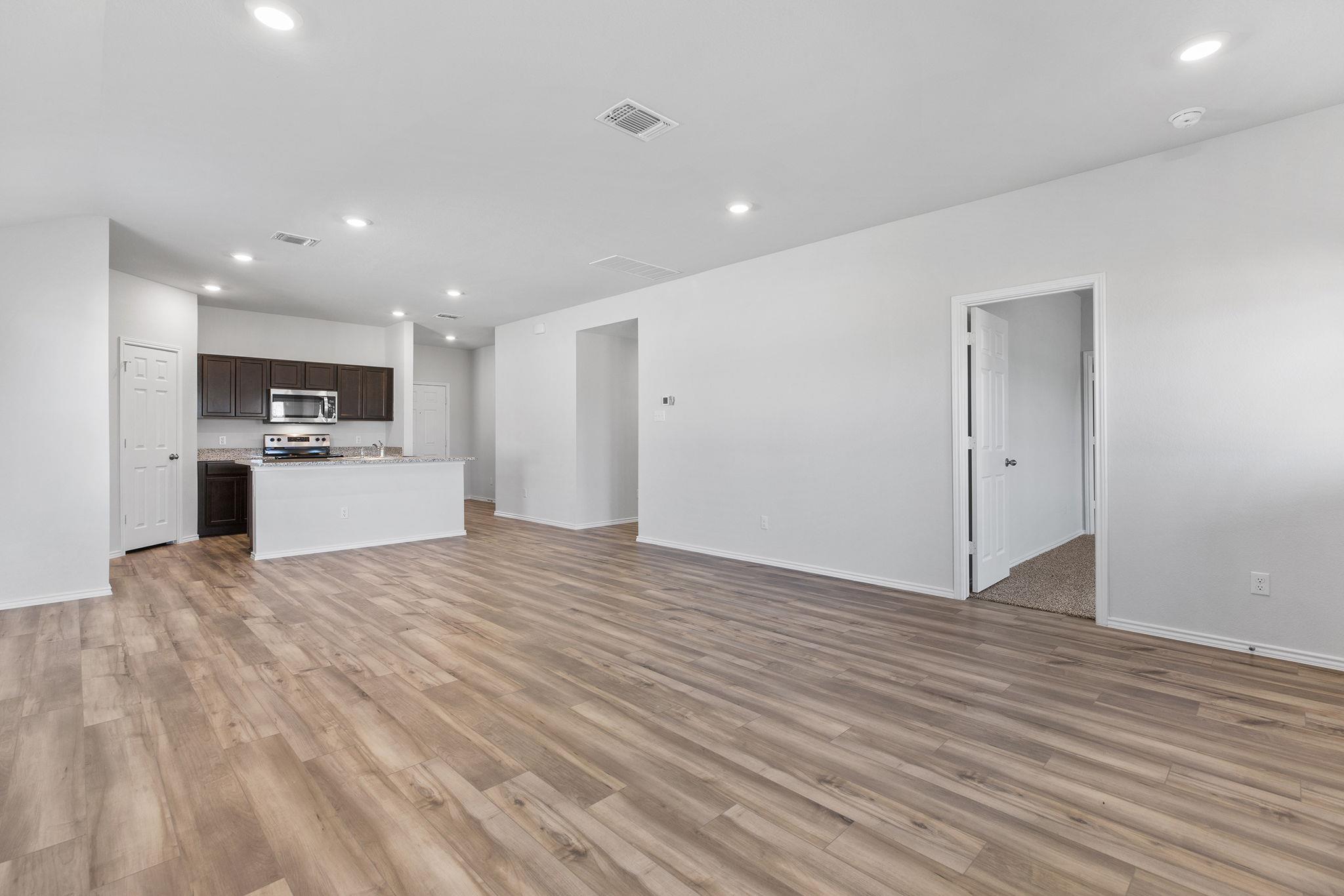 504 Wyatt Way, Jarrell, TX 76537
