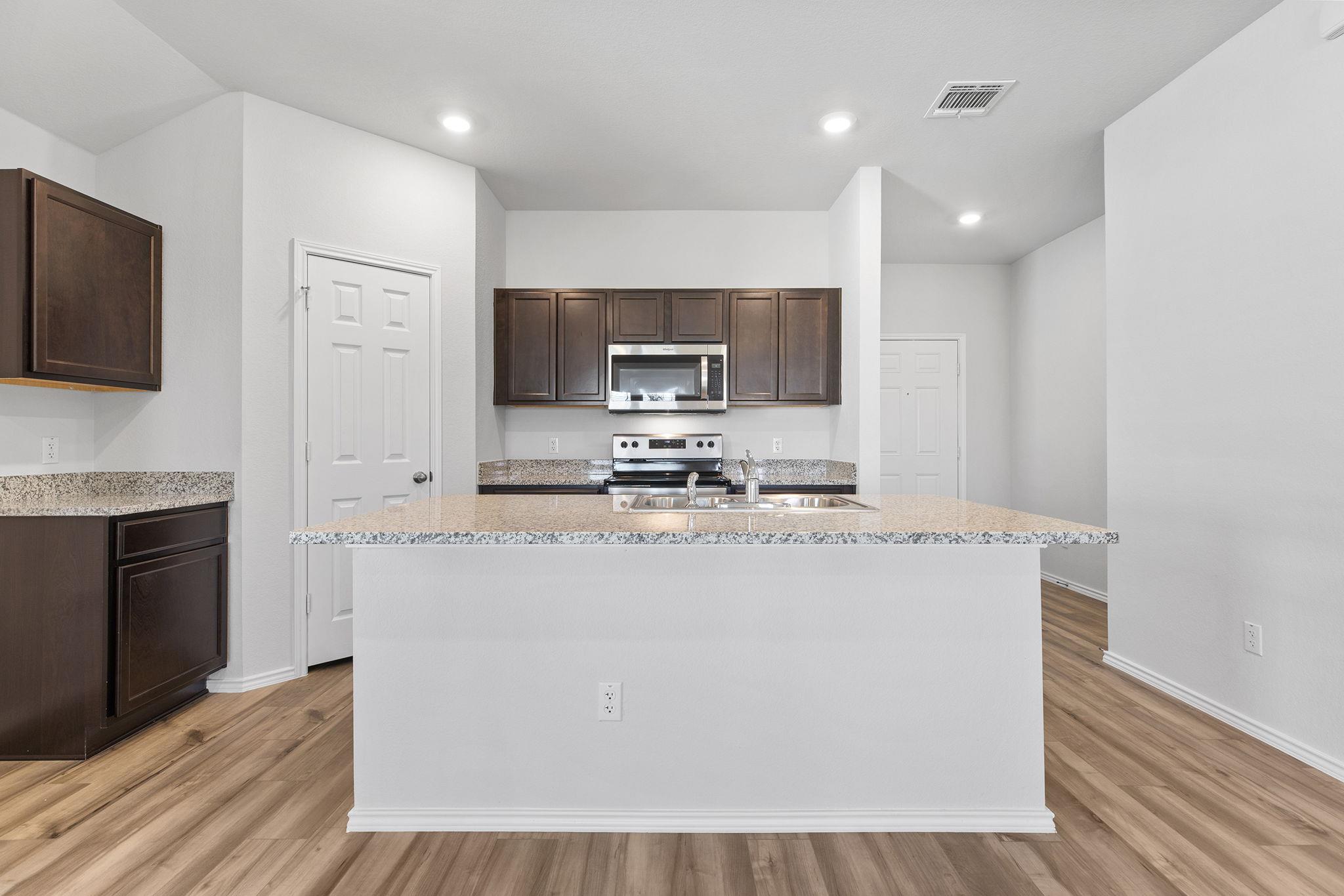 504 Wyatt Way, Jarrell, TX 76537