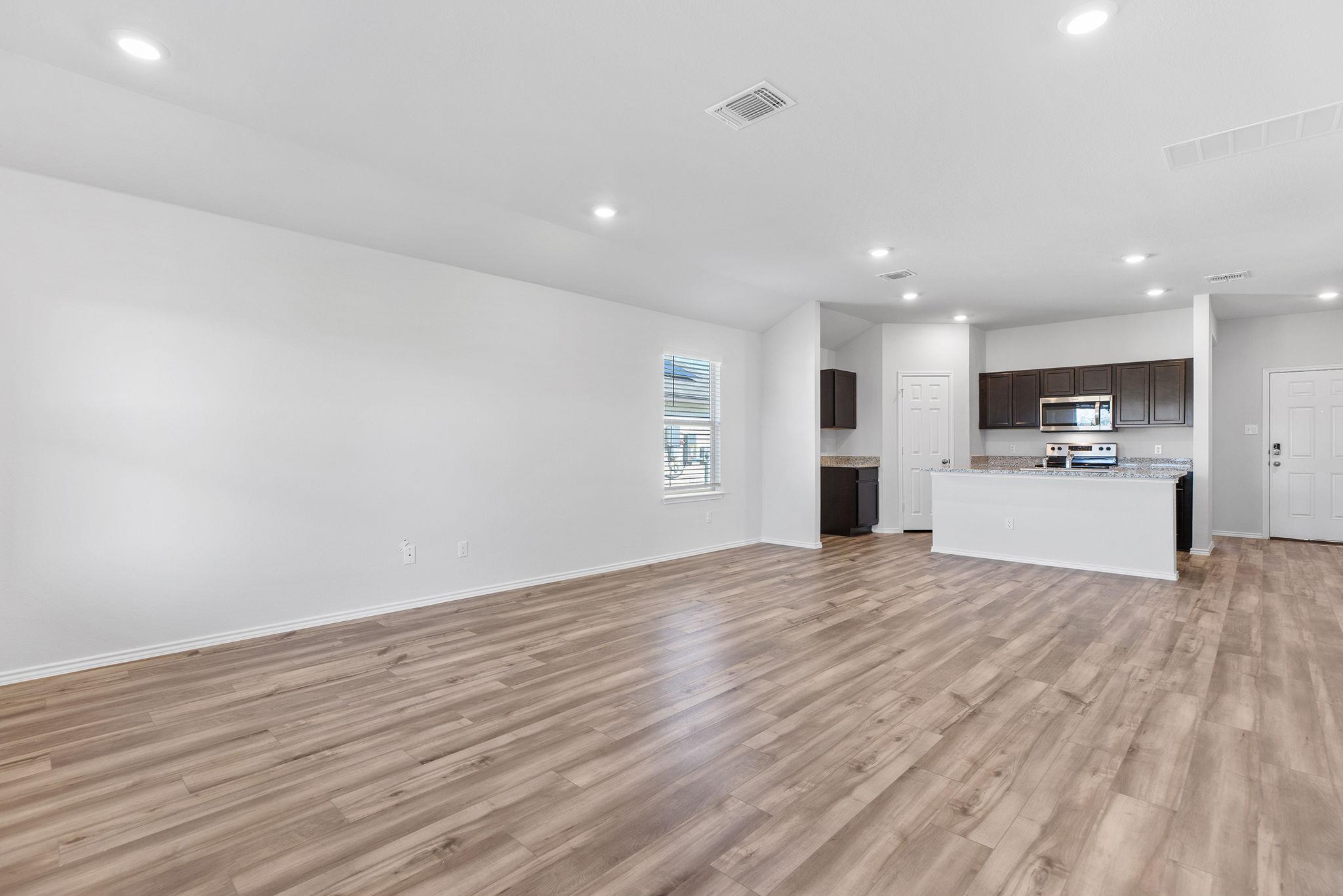504 Wyatt Way, Jarrell, TX 76537