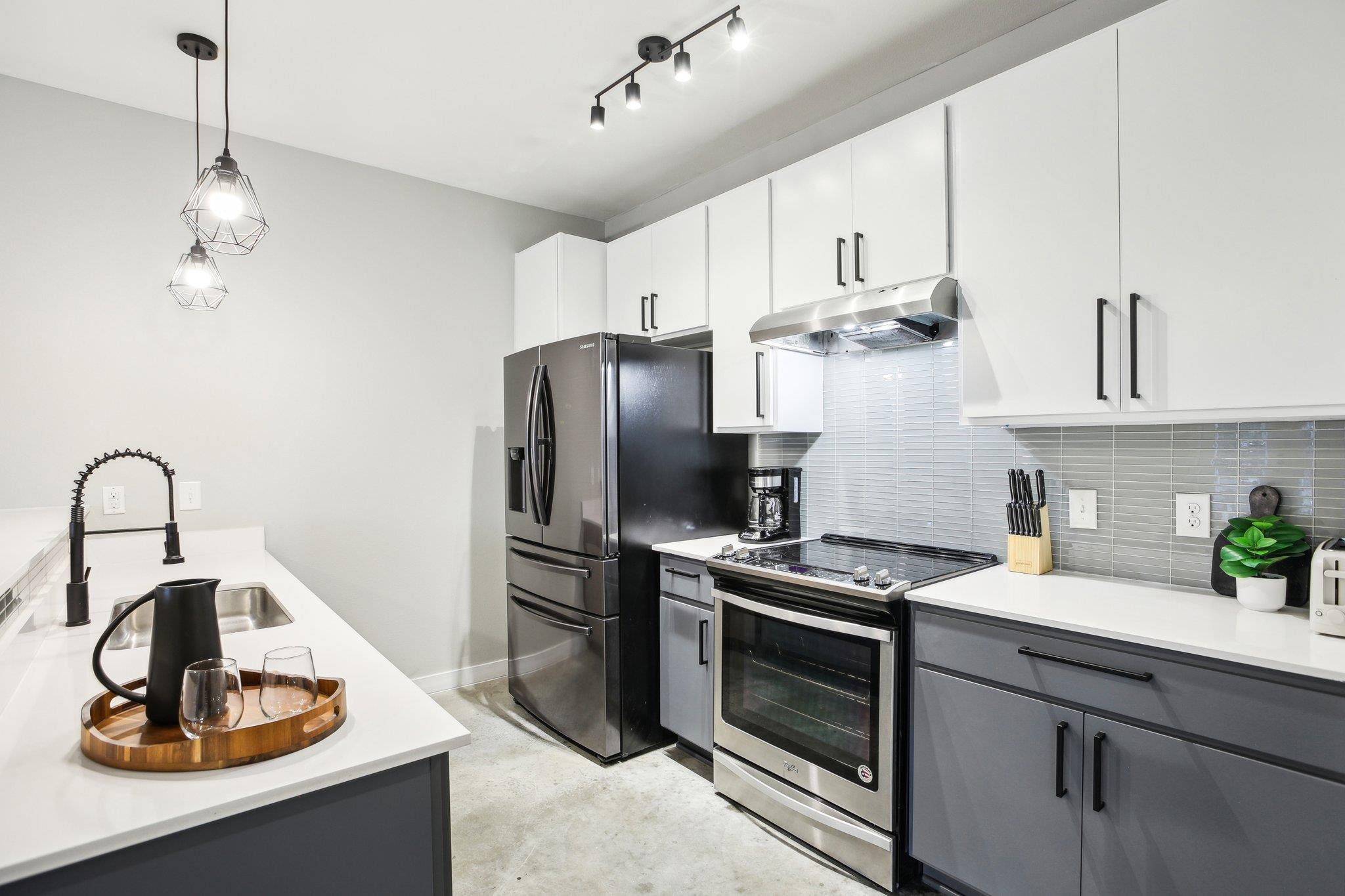 2505 Thornton Rd # 1107, Austin, TX 78704