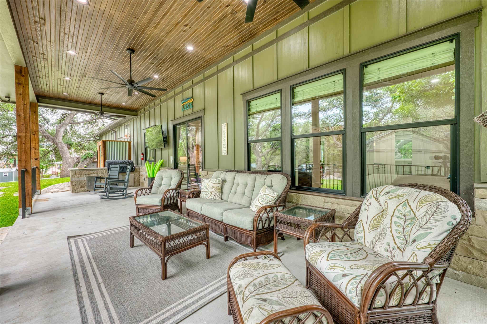2001 Granite Cove Rd, Kingsland, TX 78639