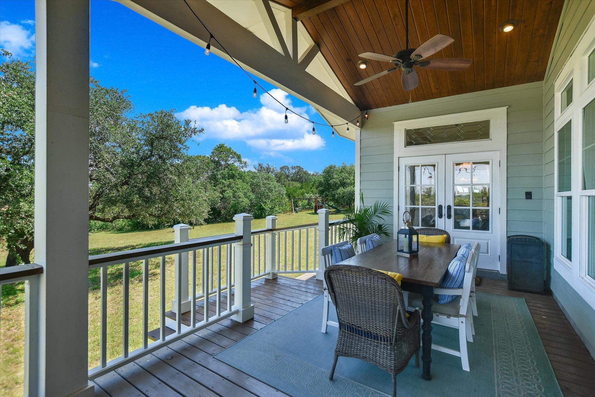 600 Abbey Rd, Liberty Hill, TX 78642