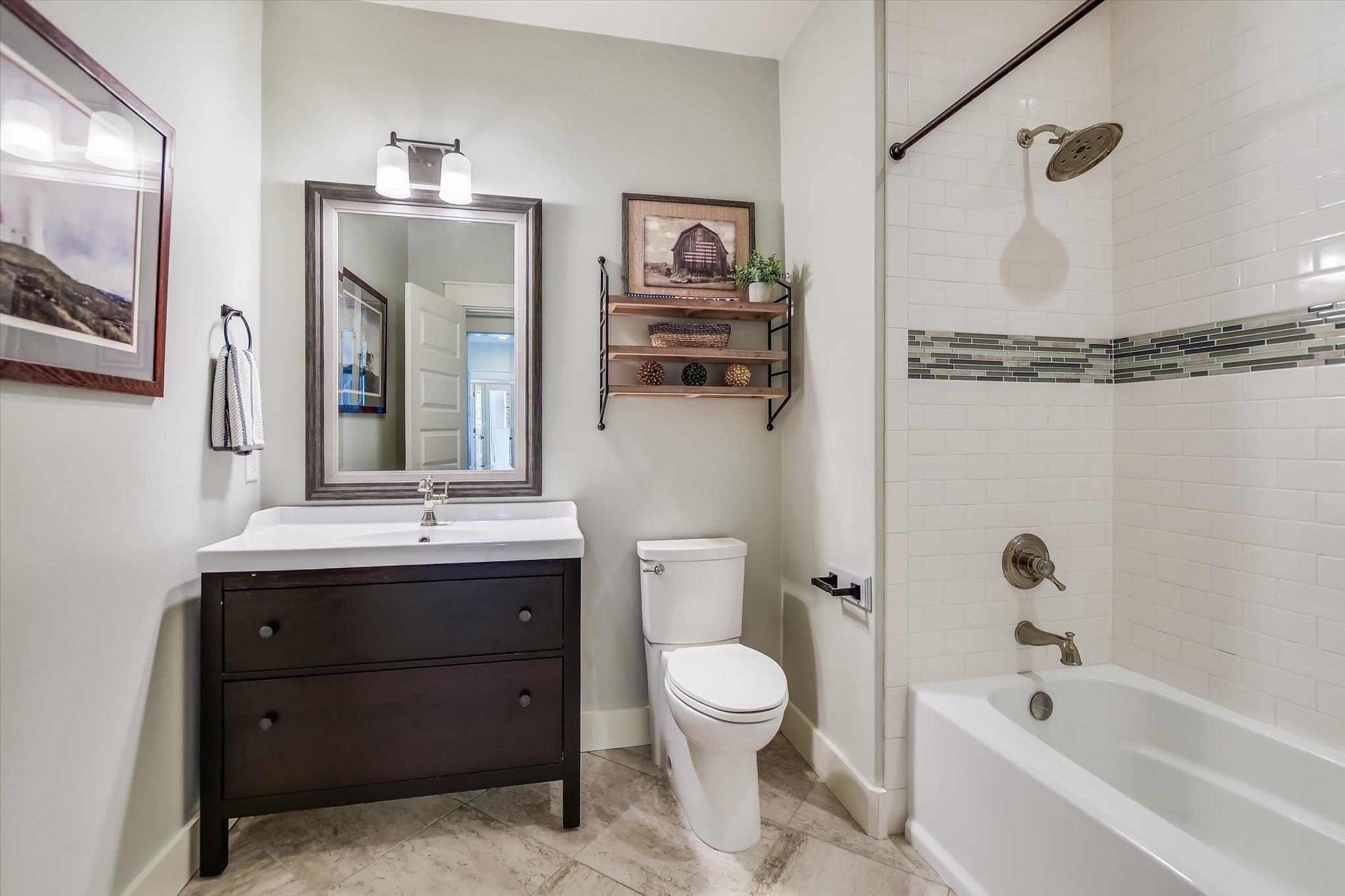 600 Abbey Rd, Liberty Hill, TX 78642