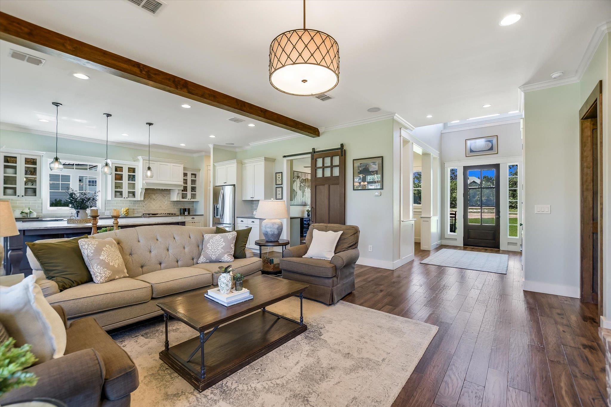 600 Abbey Rd, Liberty Hill, TX 78642