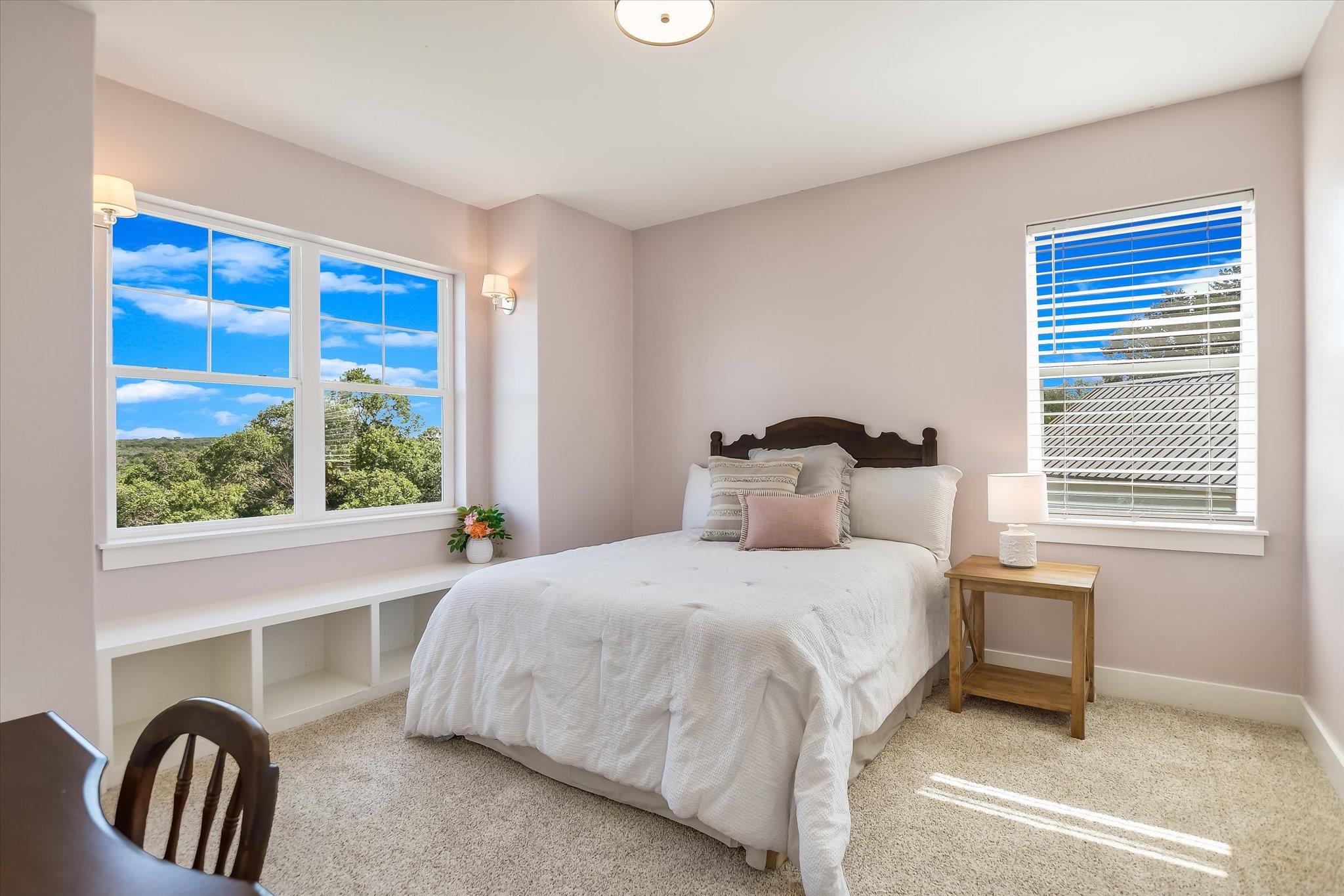 600 Abbey Rd, Liberty Hill, TX 78642