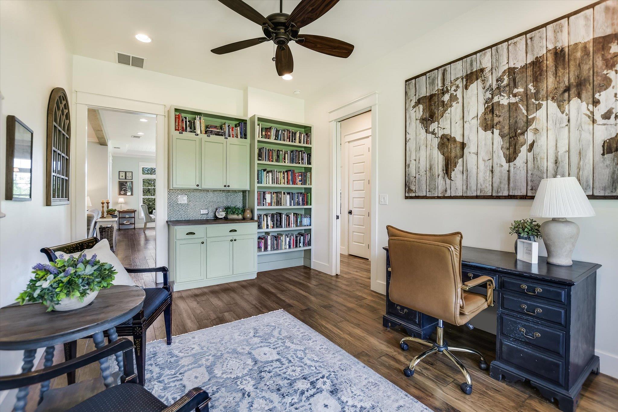 600 Abbey Rd, Liberty Hill, TX 78642