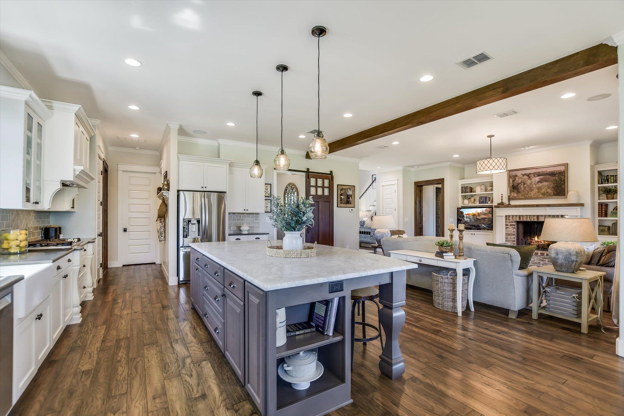 600 Abbey Rd, Liberty Hill, TX 78642