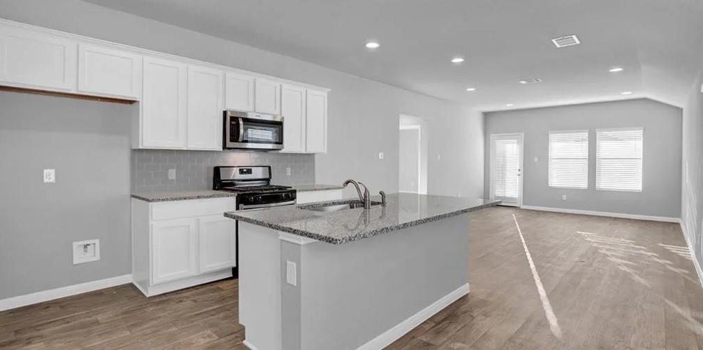 211 Hamilton Pool Ln, Bastrop, TX 78602