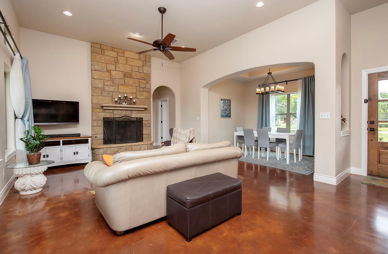 7075 RR 1869 # 1869, Liberty Hill, TX 78642