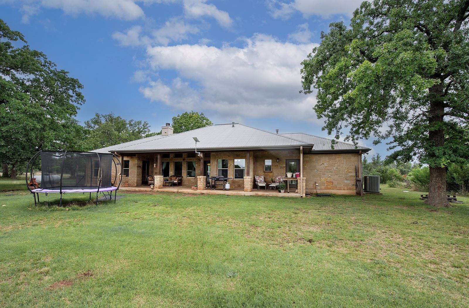 7075 RR 1869 # 1869, Liberty Hill, TX 78642