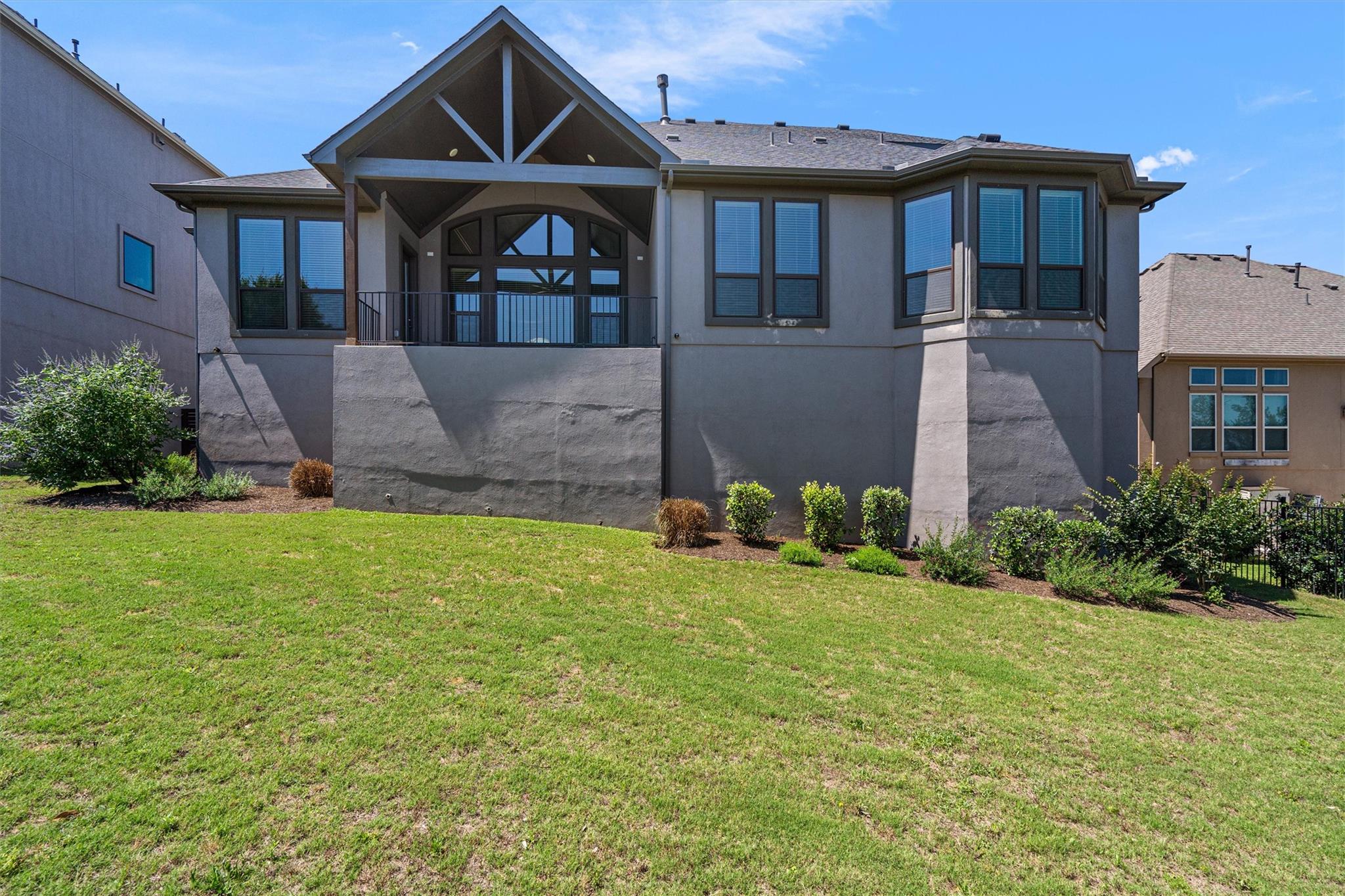 15200 Dorothy Dr, Lakeway, TX 78734