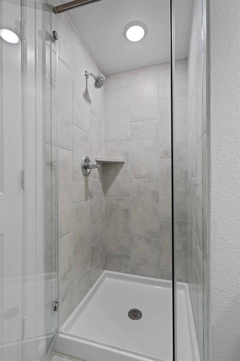 15200 Dorothy Dr, Lakeway, TX 78734