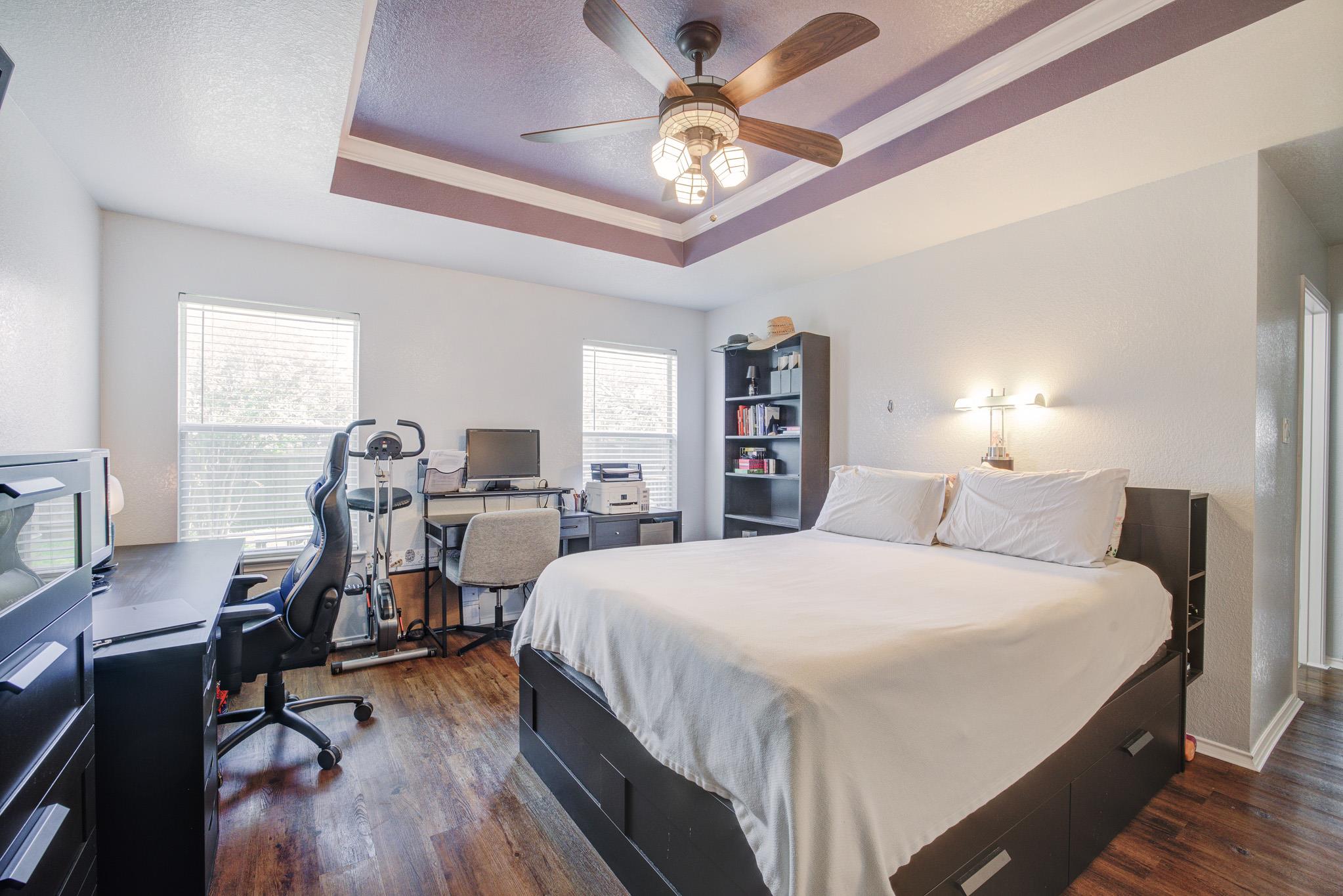 202 McCarthur Dr, Leander, TX 78641