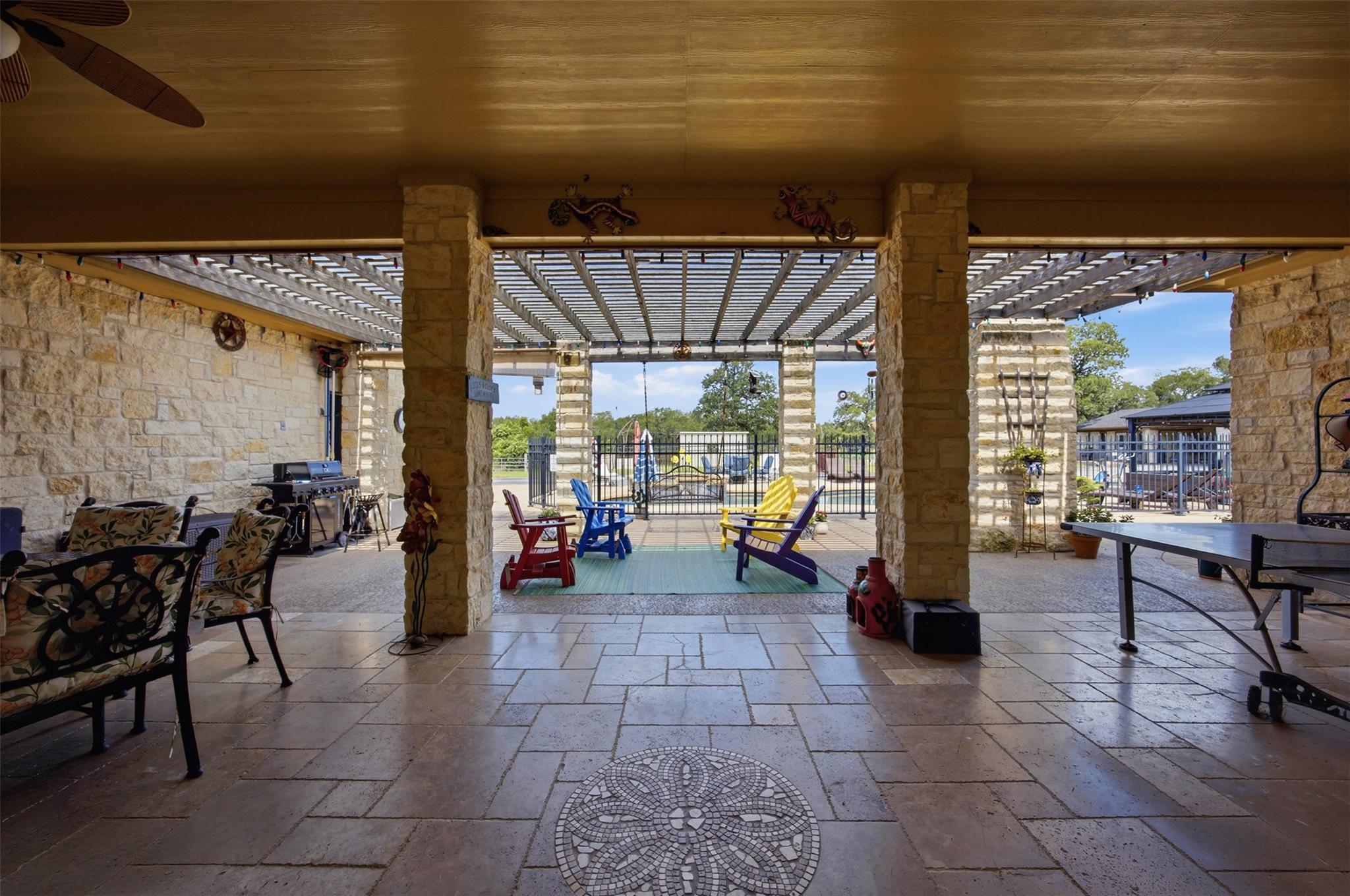 2936 FM 1704, Elgin, TX 78621