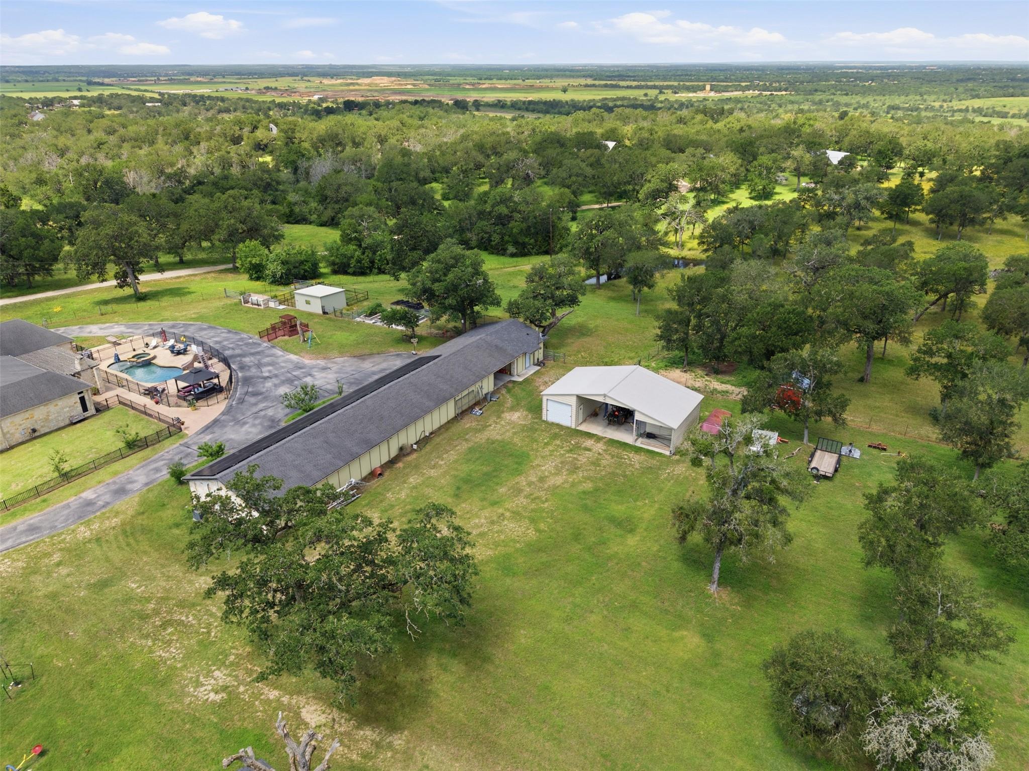 2936 FM 1704, Elgin, TX 78621