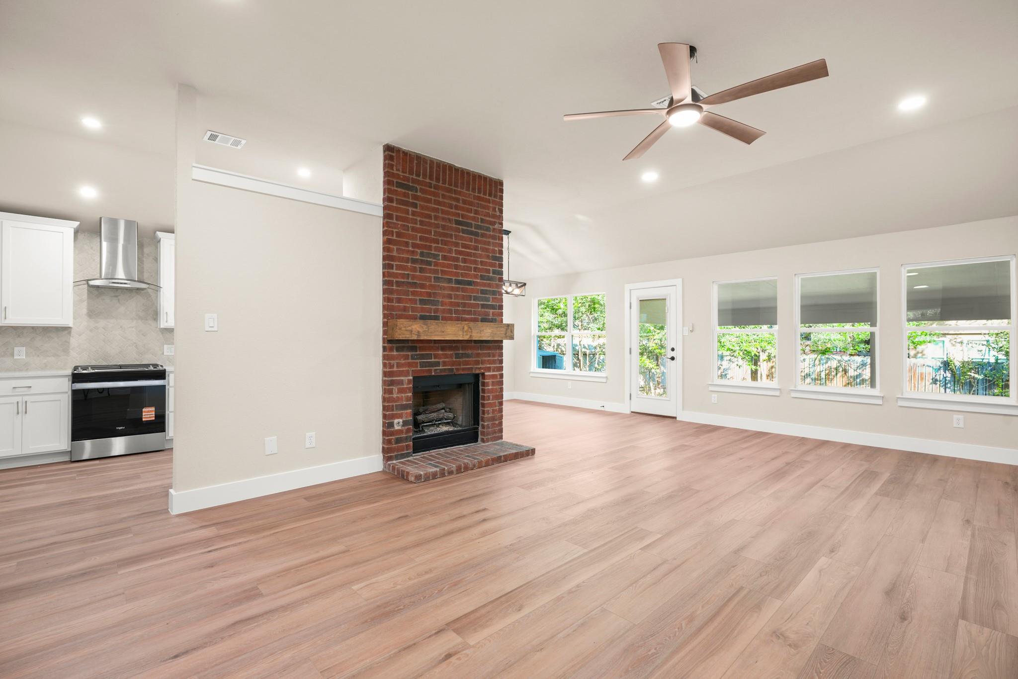 8802 Ampezo Trl, Austin, TX 78749