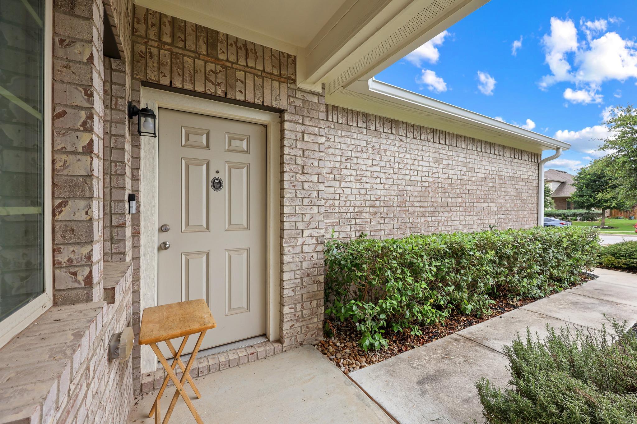 558 Nautical Loop, Kyle, TX 78640