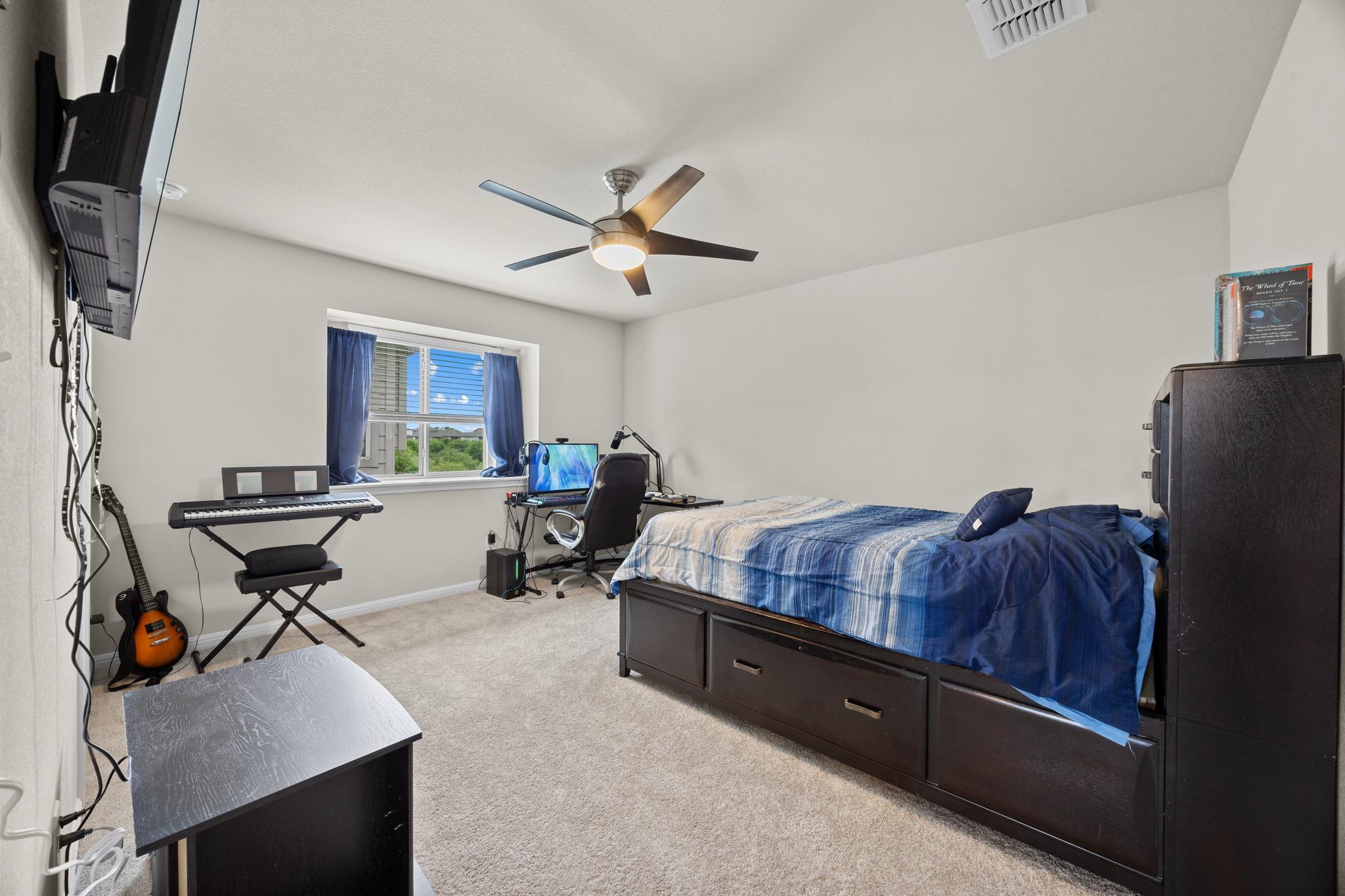 558 Nautical Loop, Kyle, TX 78640