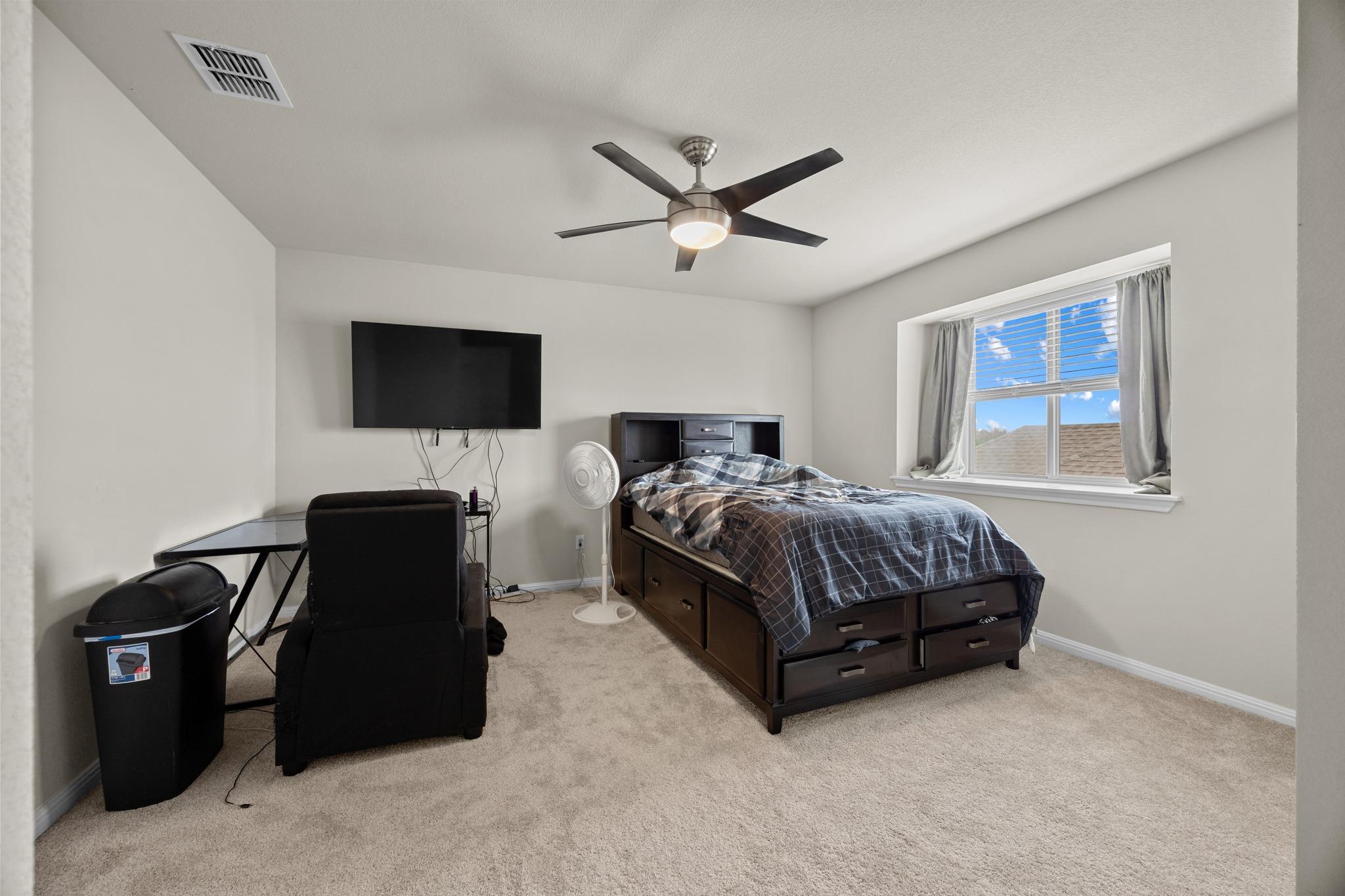 558 Nautical Loop, Kyle, TX 78640