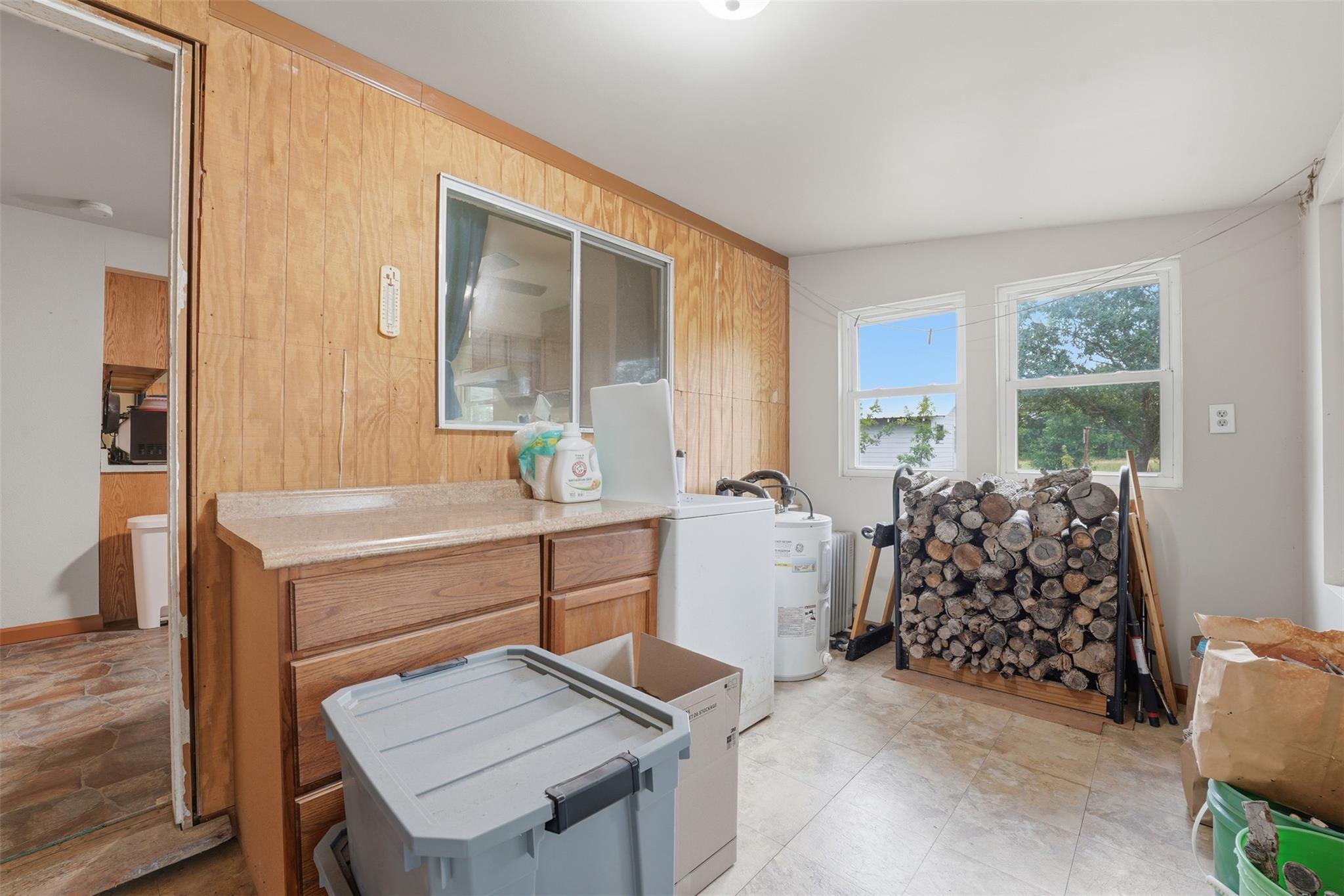 11615 Kingsbury Rd, Kingsbury, TX 78638