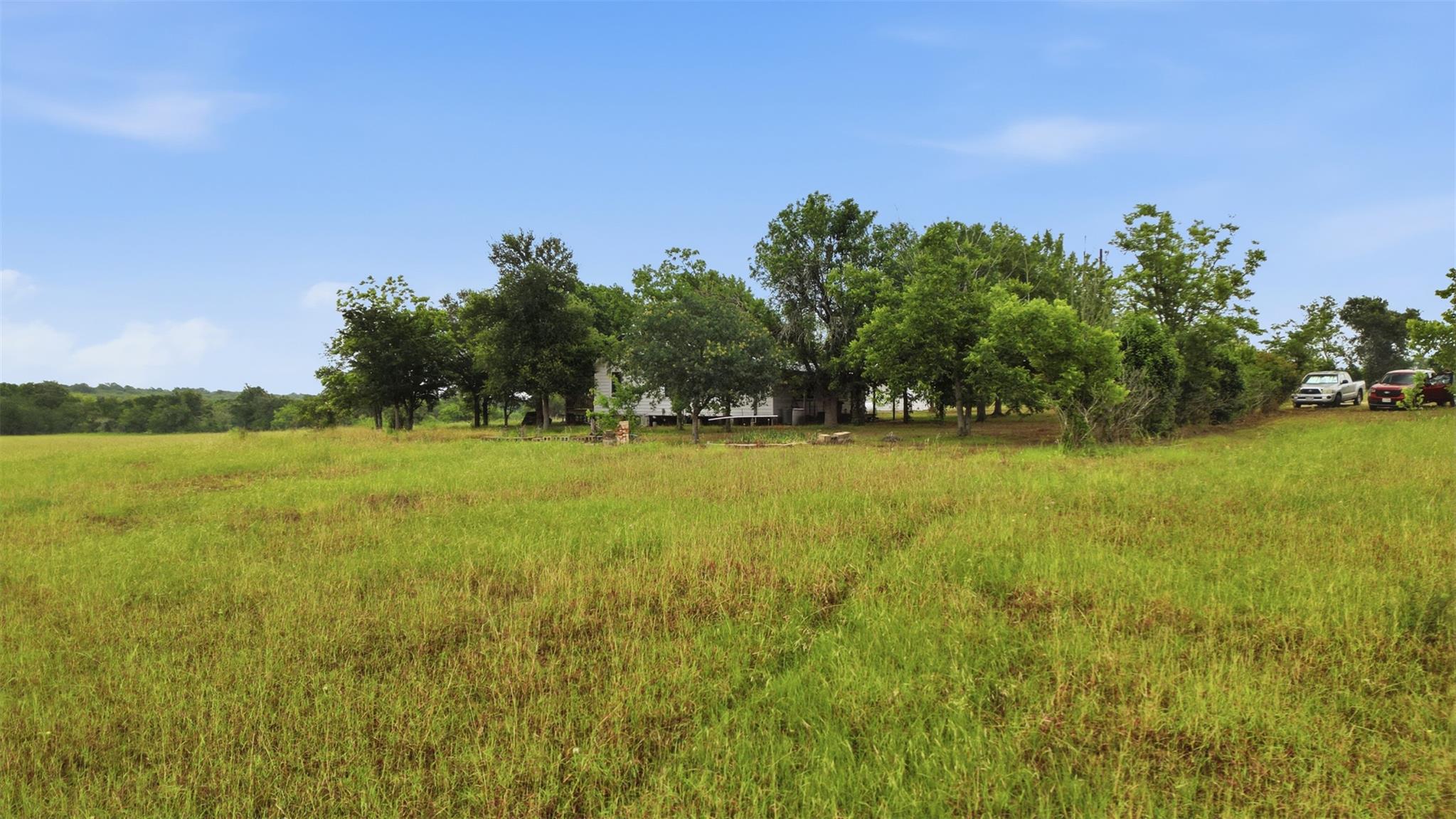 11615 Kingsbury Rd, Kingsbury, TX 78638