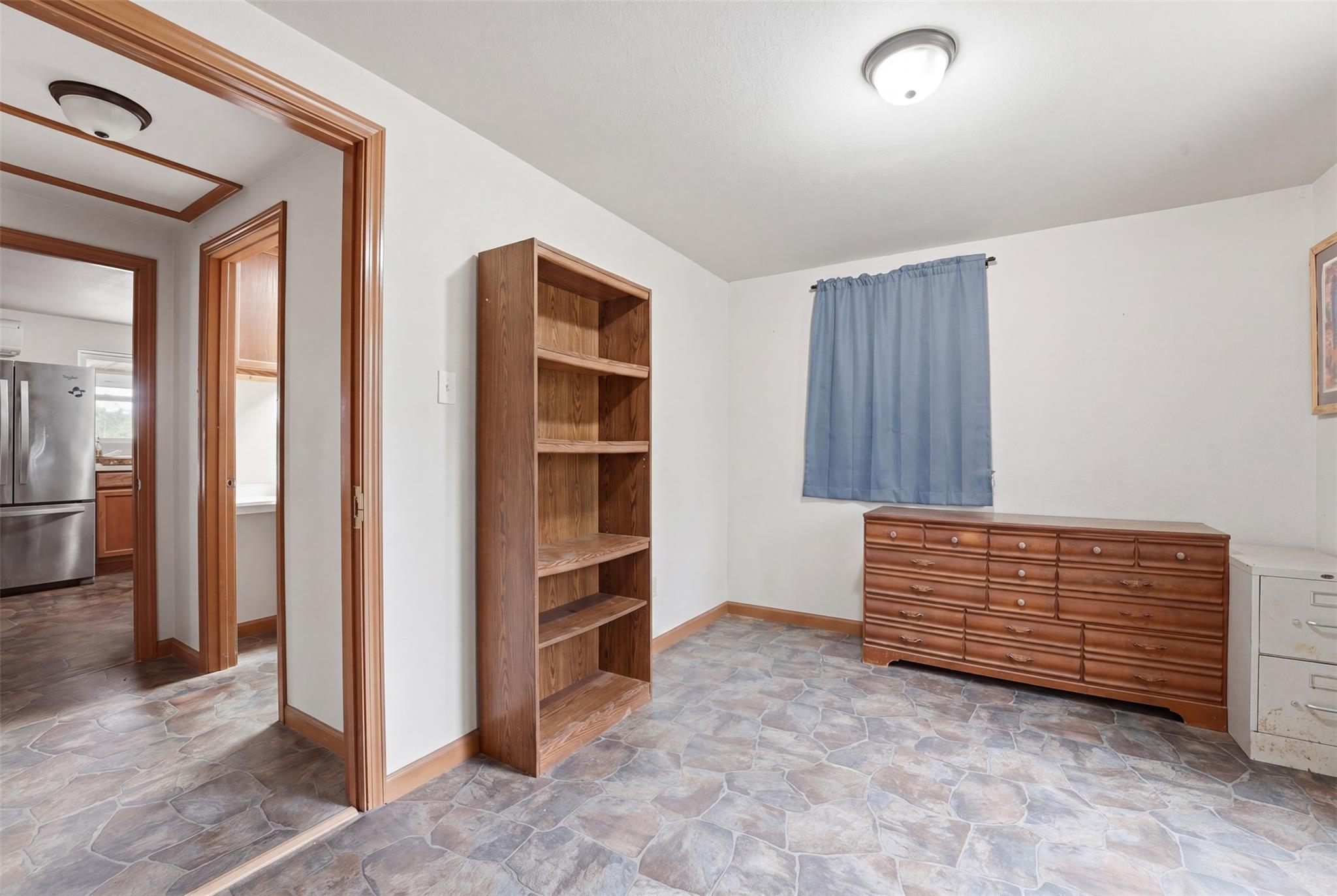 11615 Kingsbury Rd, Kingsbury, TX 78638