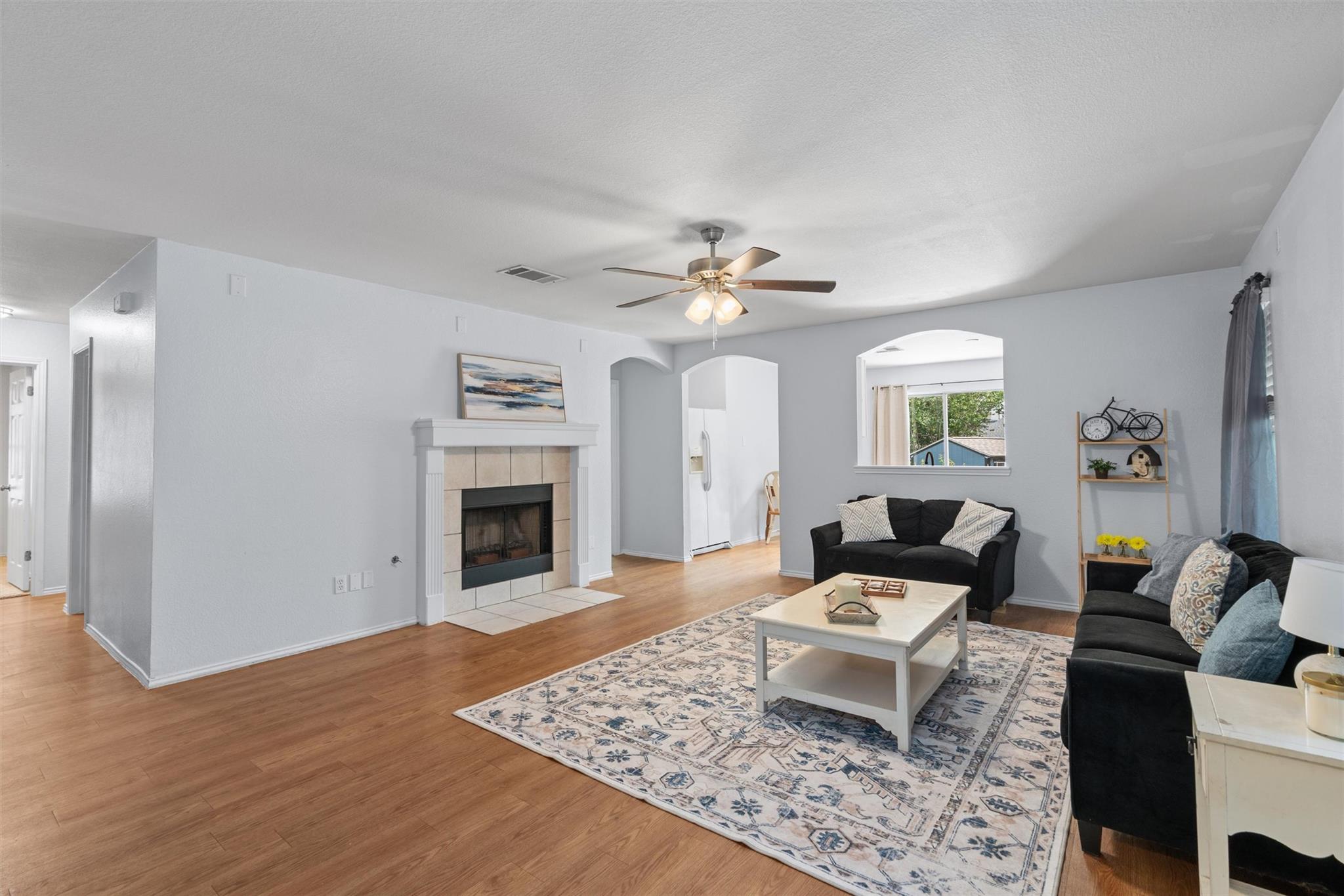 188 Spring Branch Loop, Kyle, TX 78640