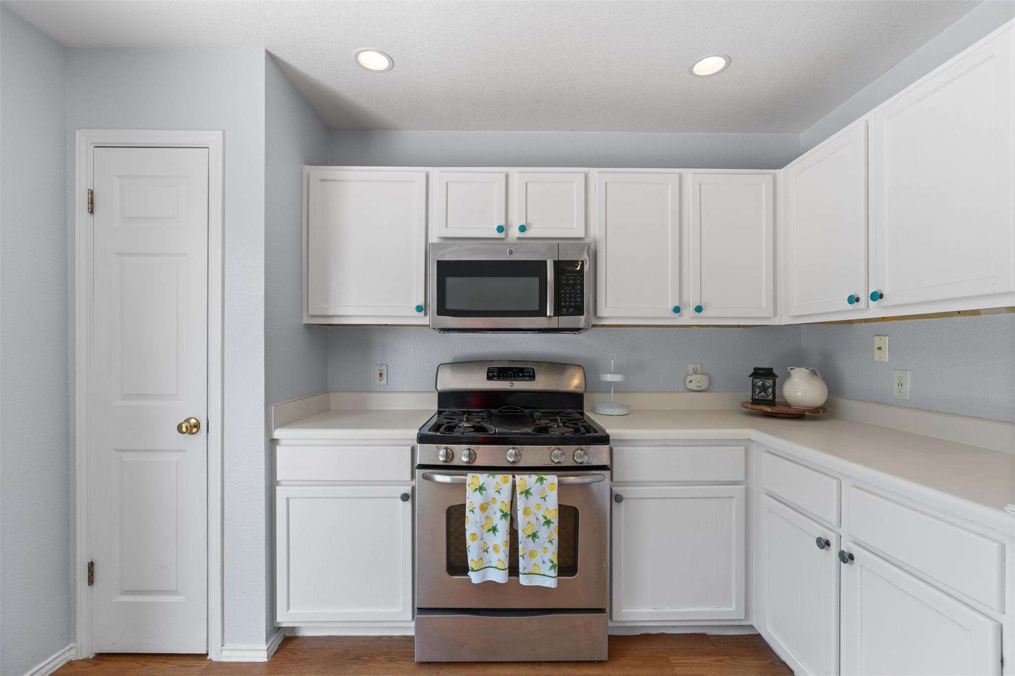 188 Spring Branch Loop, Kyle, TX 78640