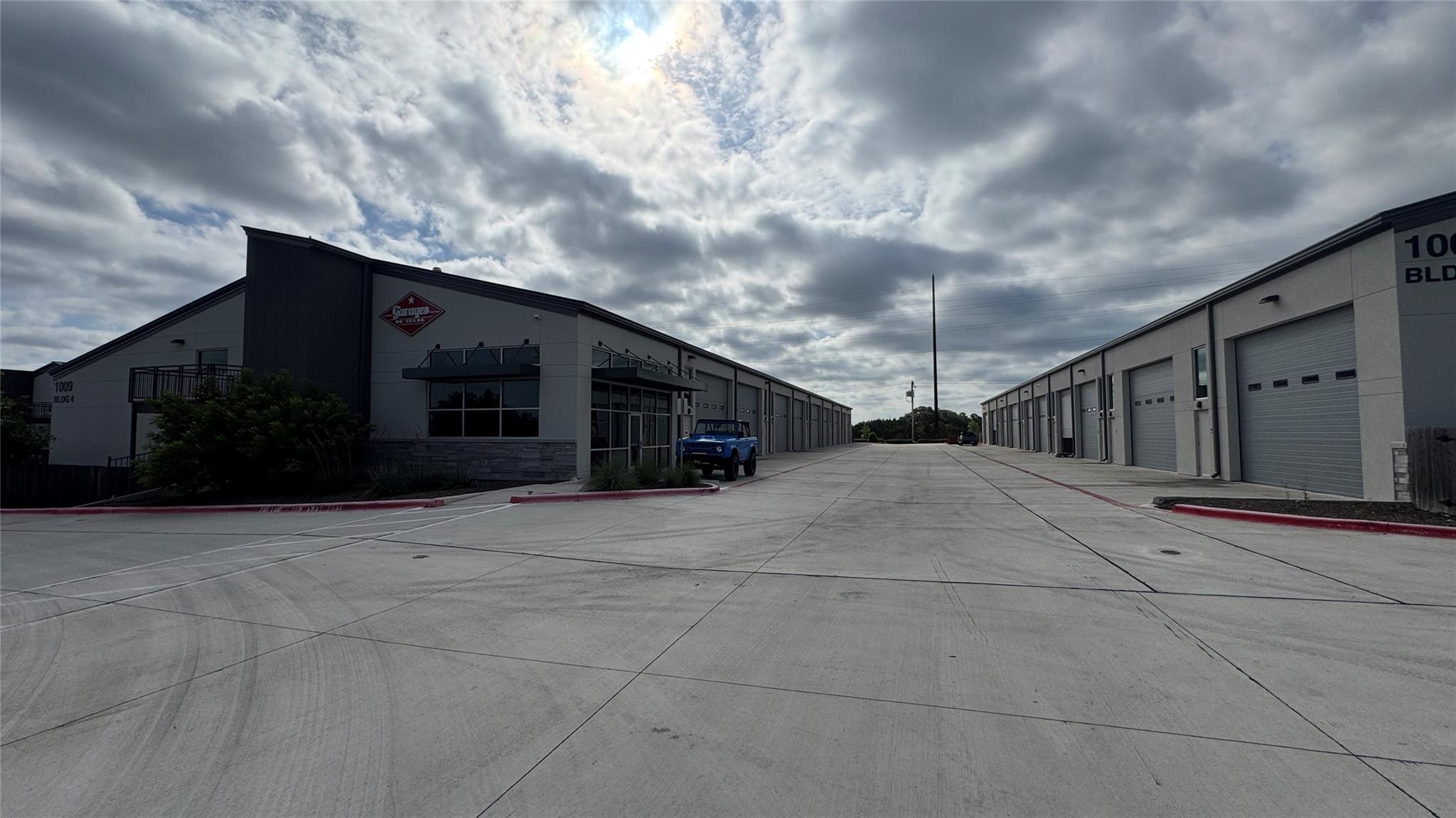 1009 N Ranch Road 620 # 608, Lakeway, TX 78734