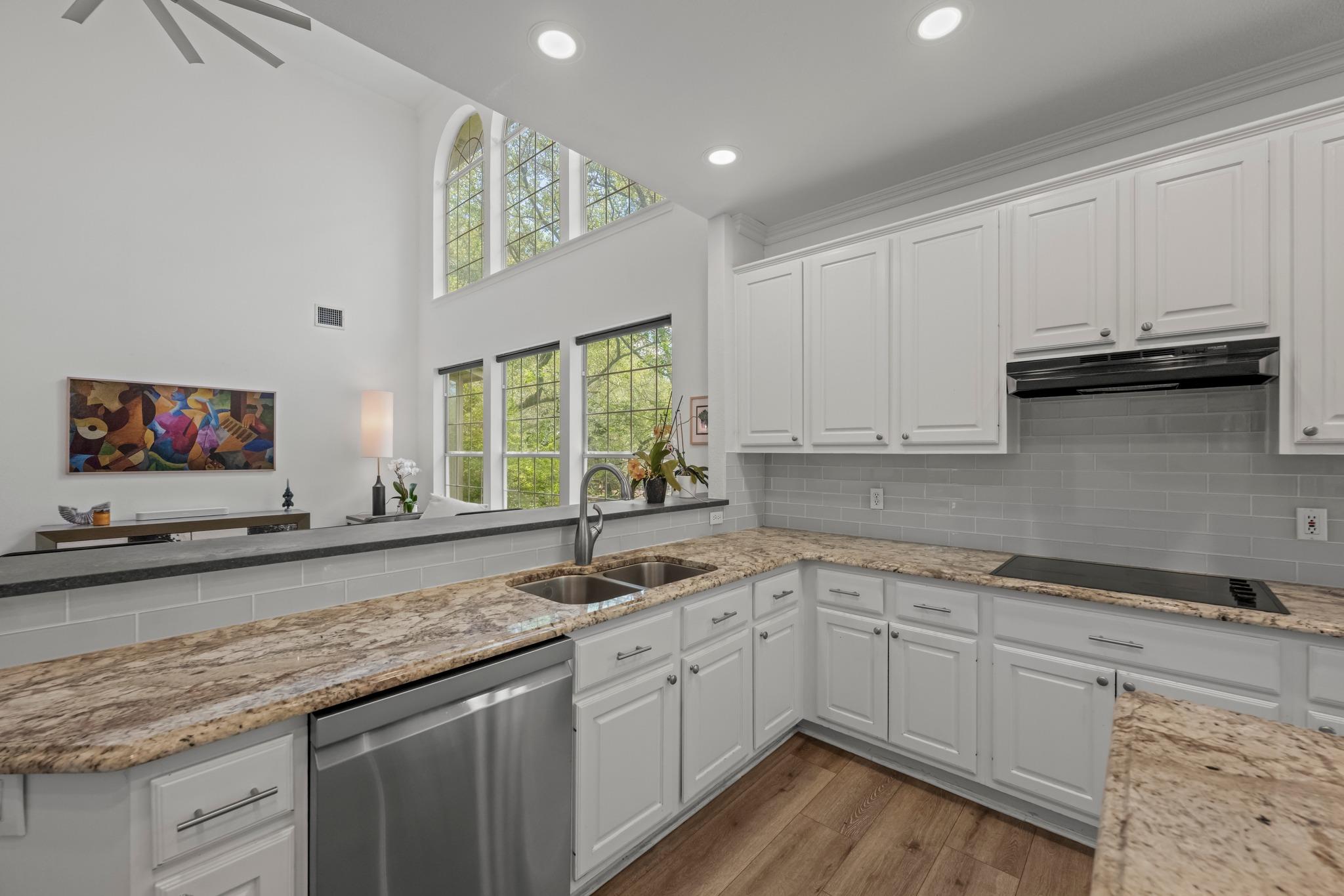 12329 Pleasant Hill Ct, Austin, TX 78738