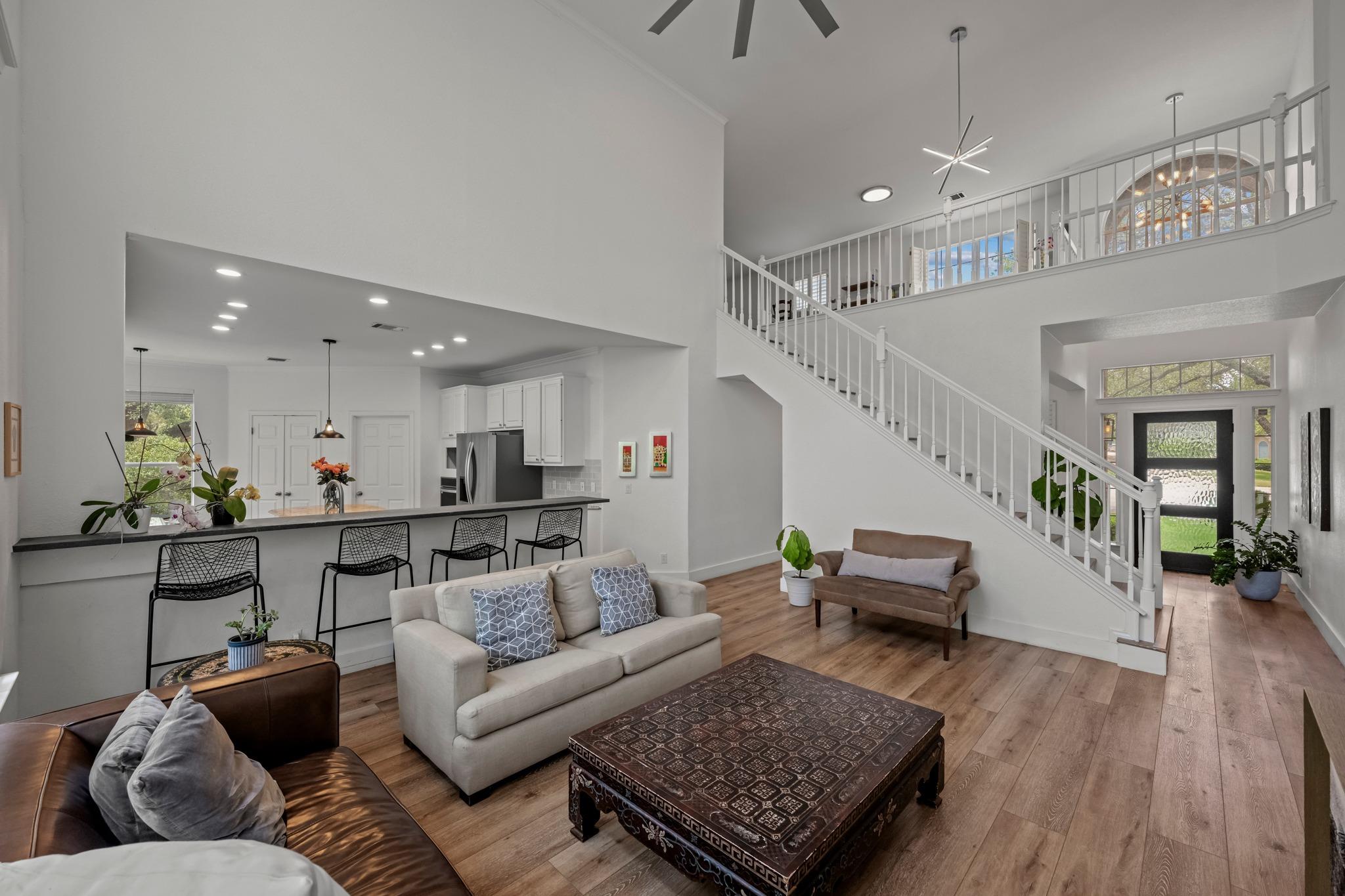 12329 Pleasant Hill Ct, Austin, TX 78738