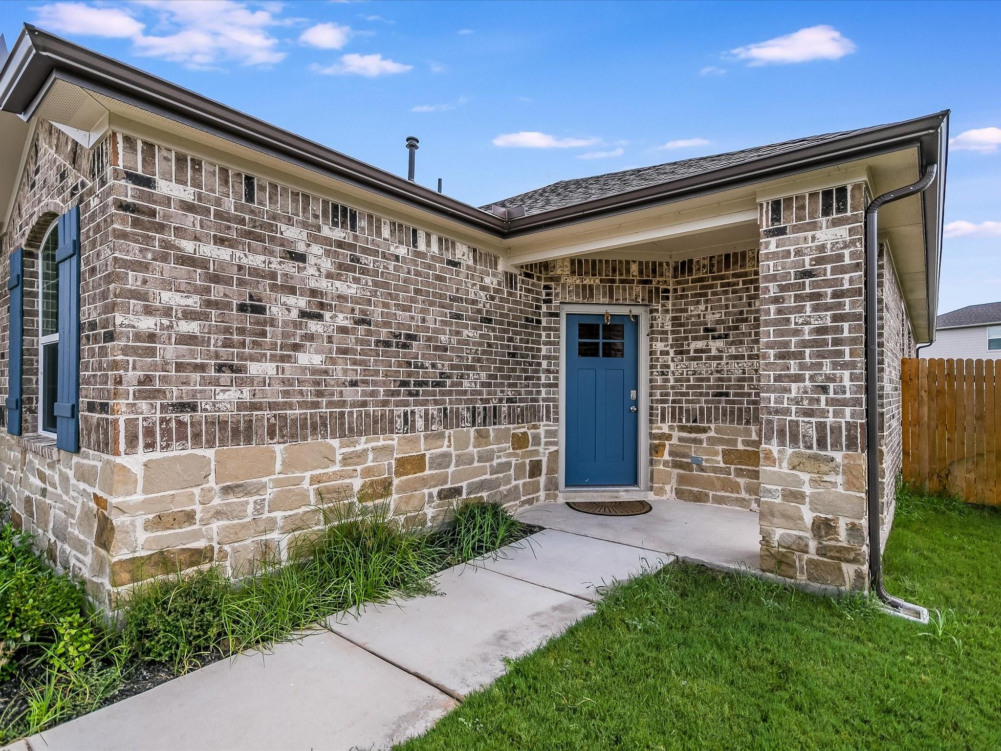 413 Rainmaker Ln, Bastrop, TX 78602